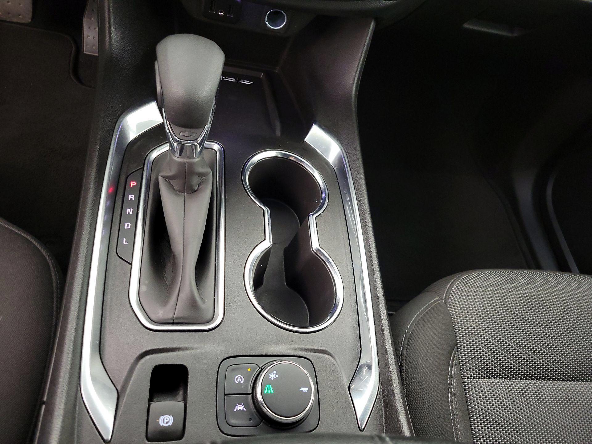 Thumbnail: 2023 Chevrolet Traverse - 17