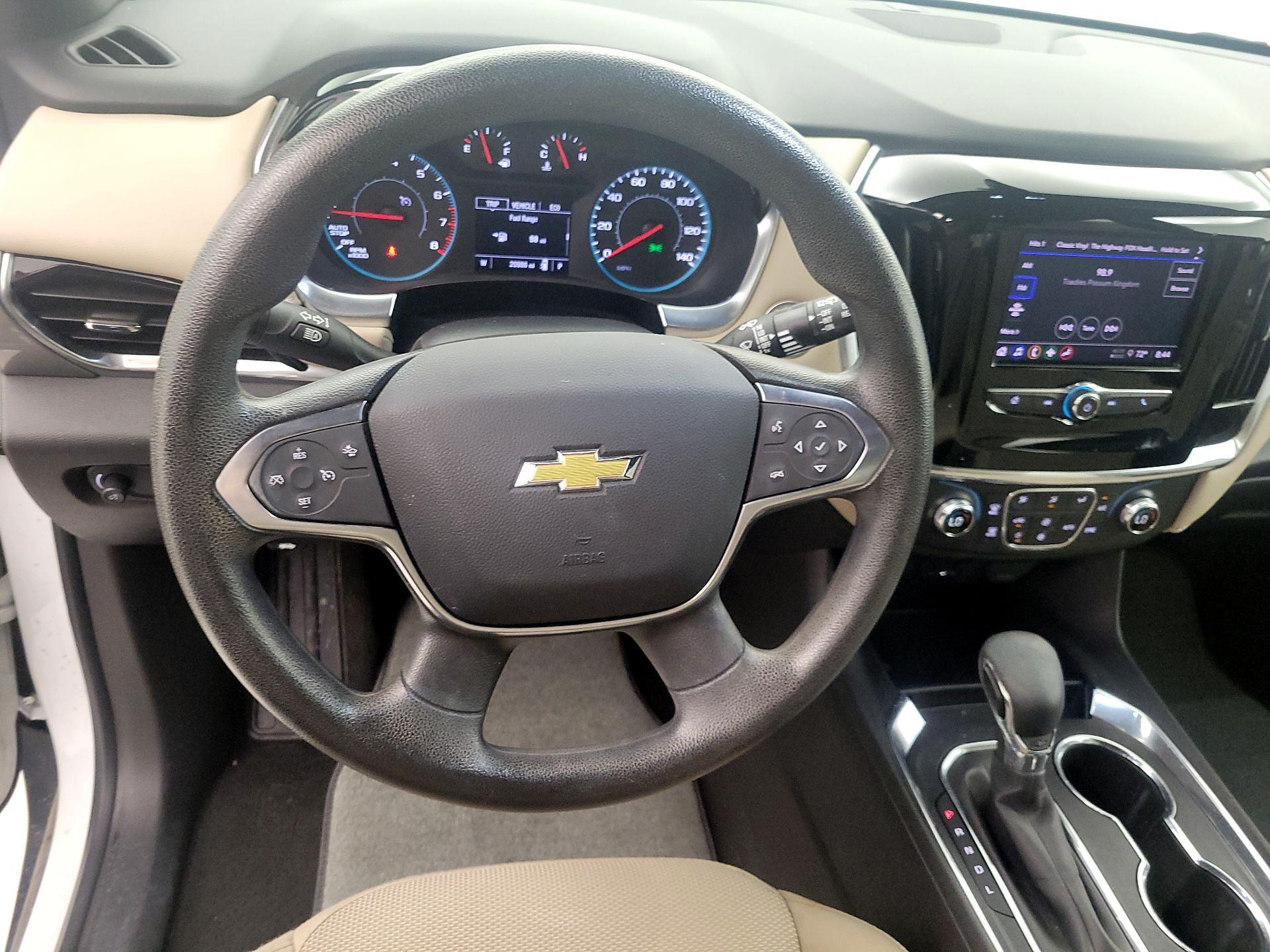 Thumbnail: 2023 Chevrolet Traverse - 10