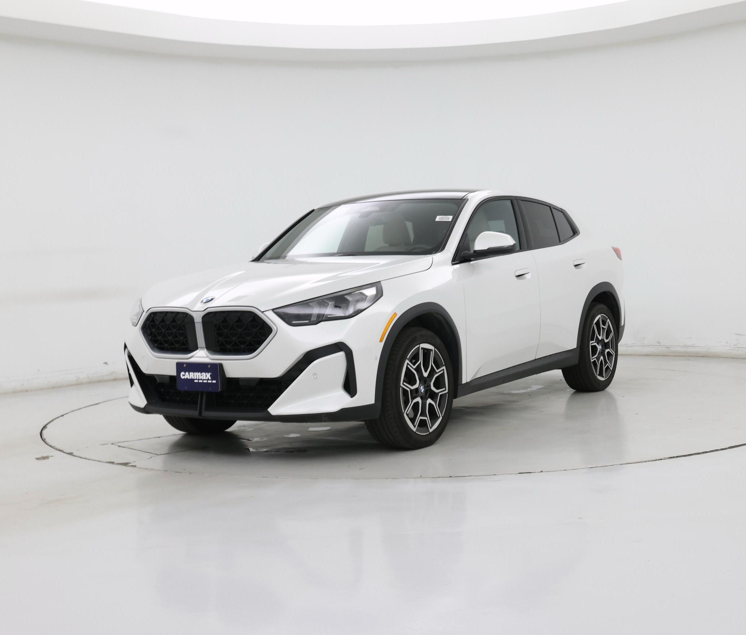 Thumbnail: 2025 BMW X2 - 4
