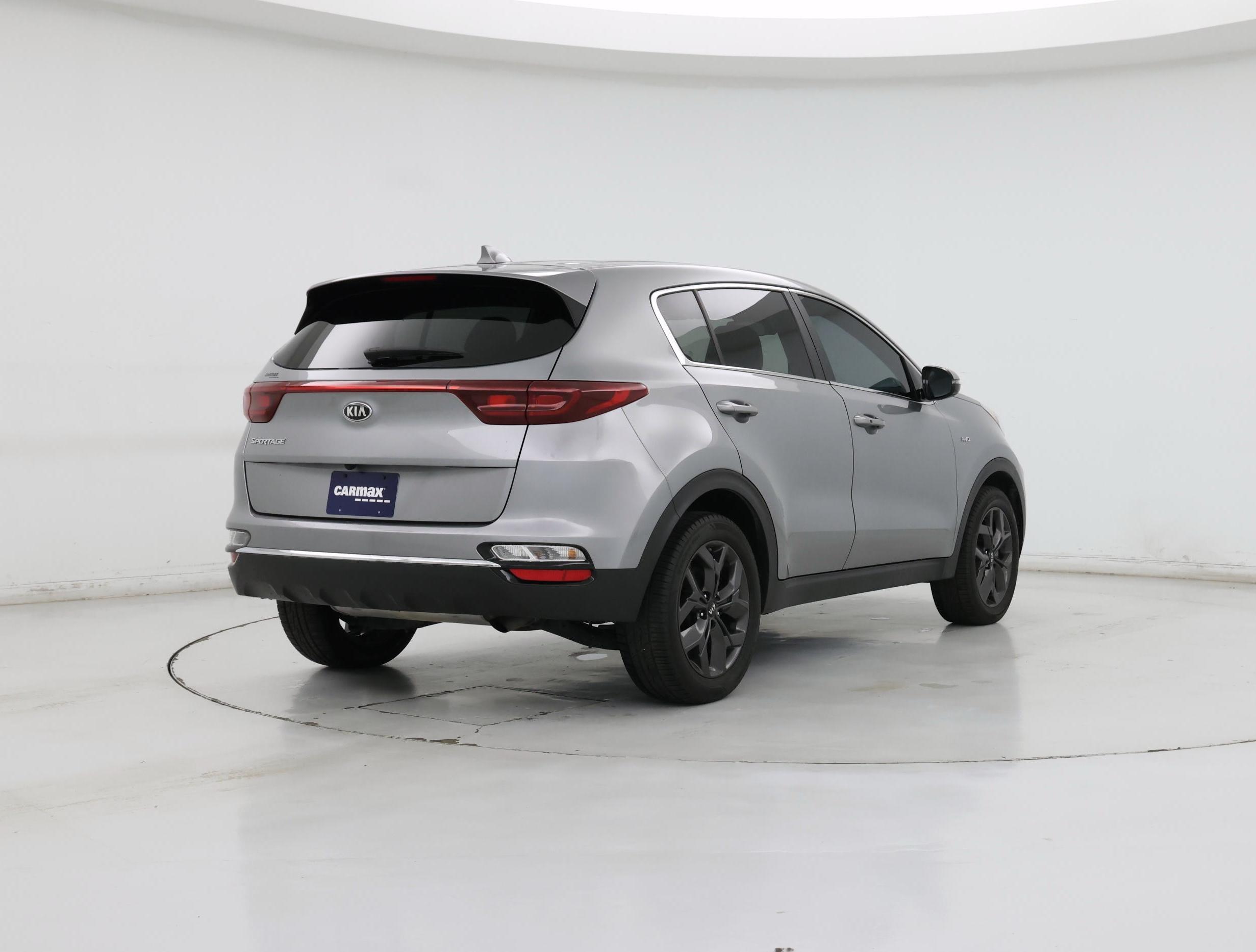 Thumbnail: 2022 Kia Sportage - 8