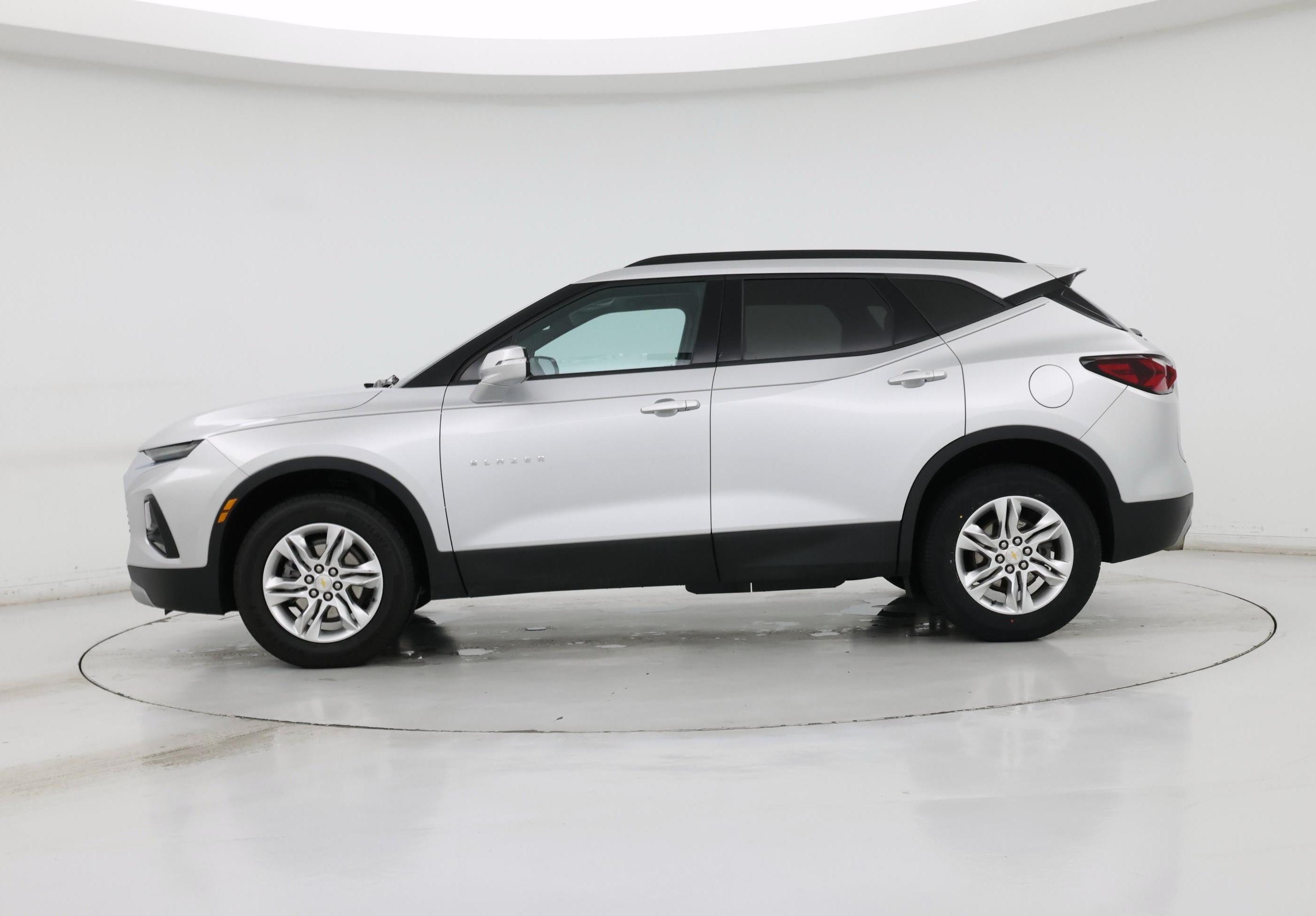 Thumbnail: 2022 Chevrolet Blazer - 3