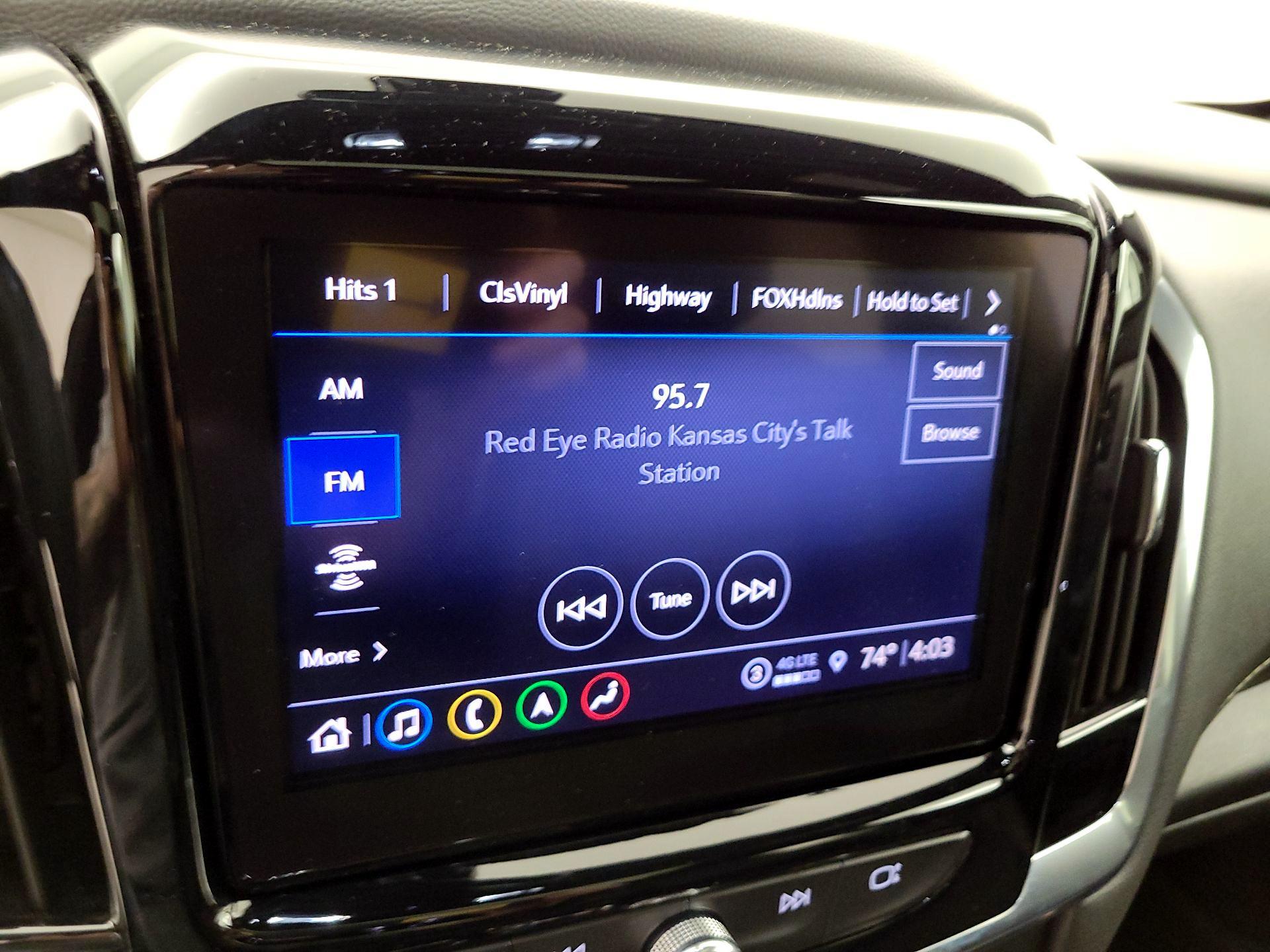 Thumbnail: 2023 Chevrolet Traverse - 16