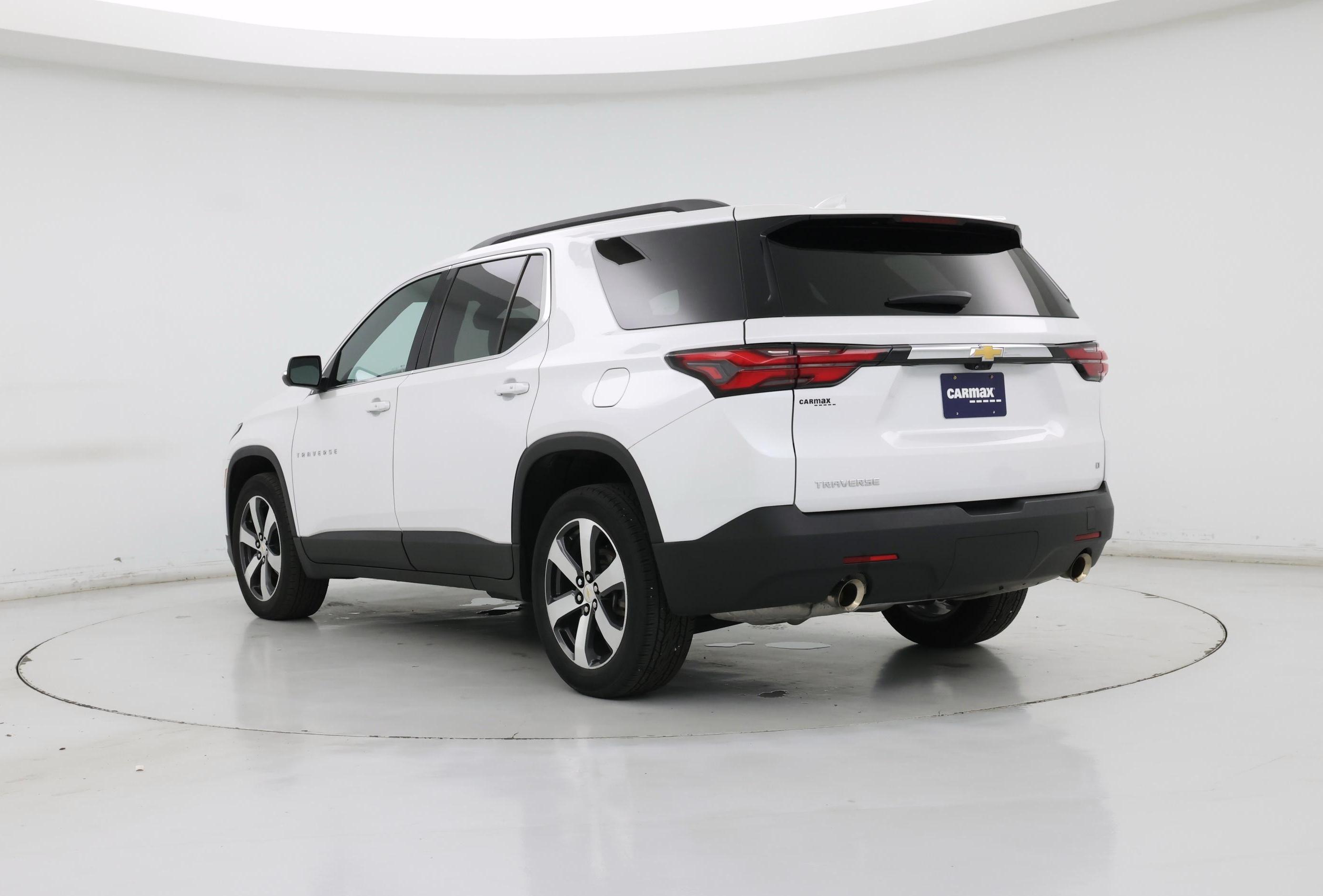 Thumbnail: 2023 Chevrolet Traverse - 2