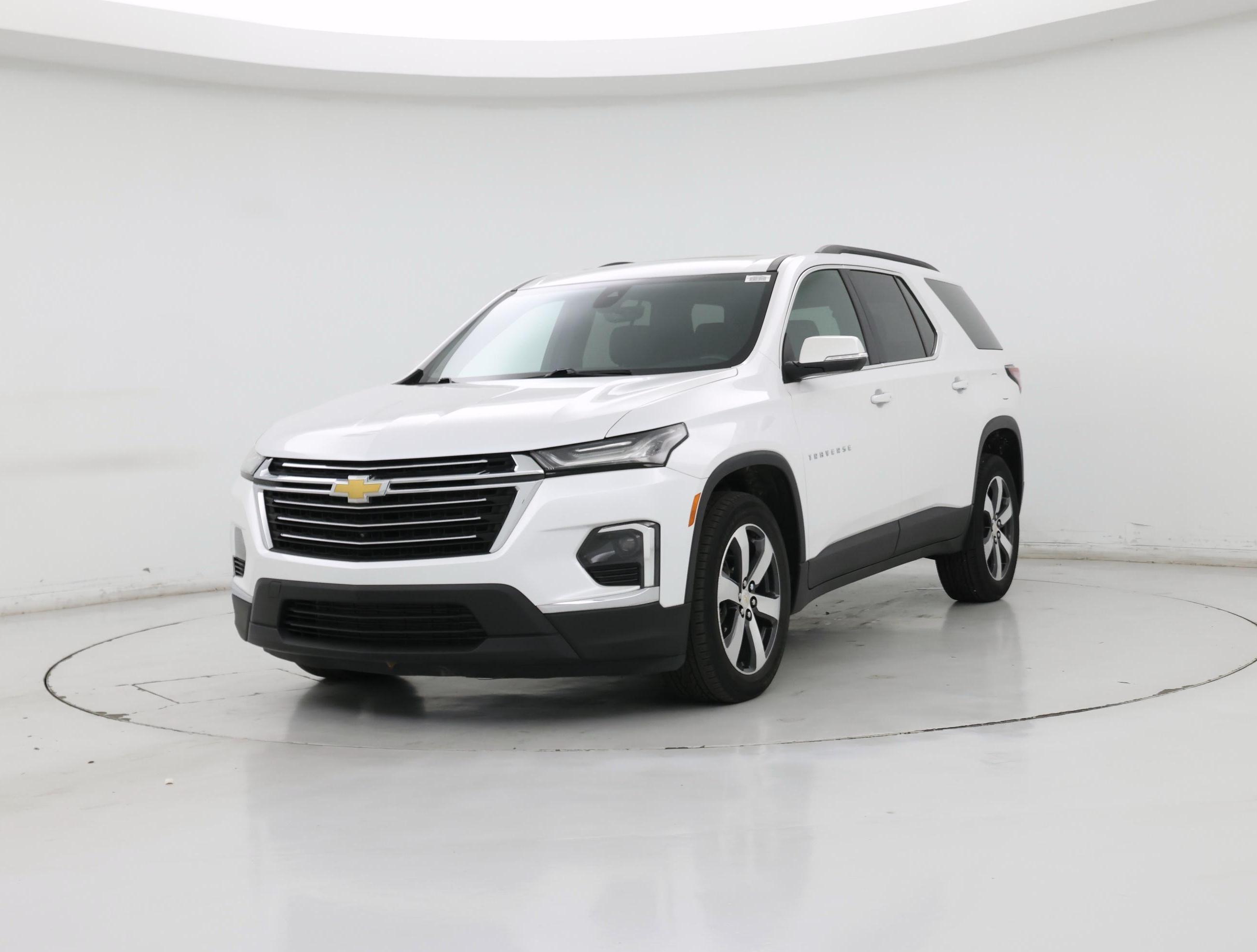 Thumbnail: 2023 Chevrolet Traverse - 4