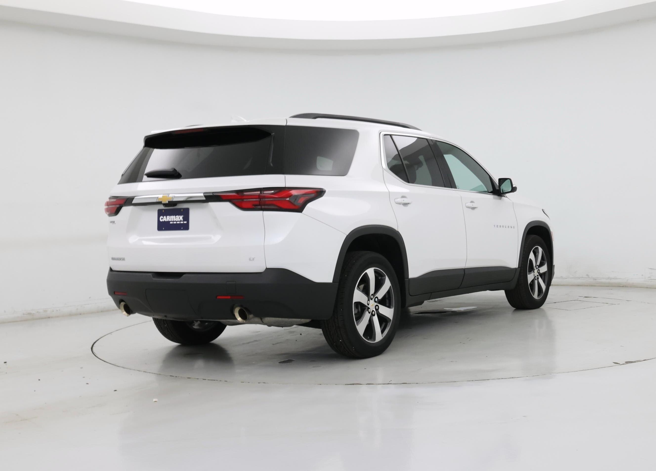 Thumbnail: 2023 Chevrolet Traverse - 8