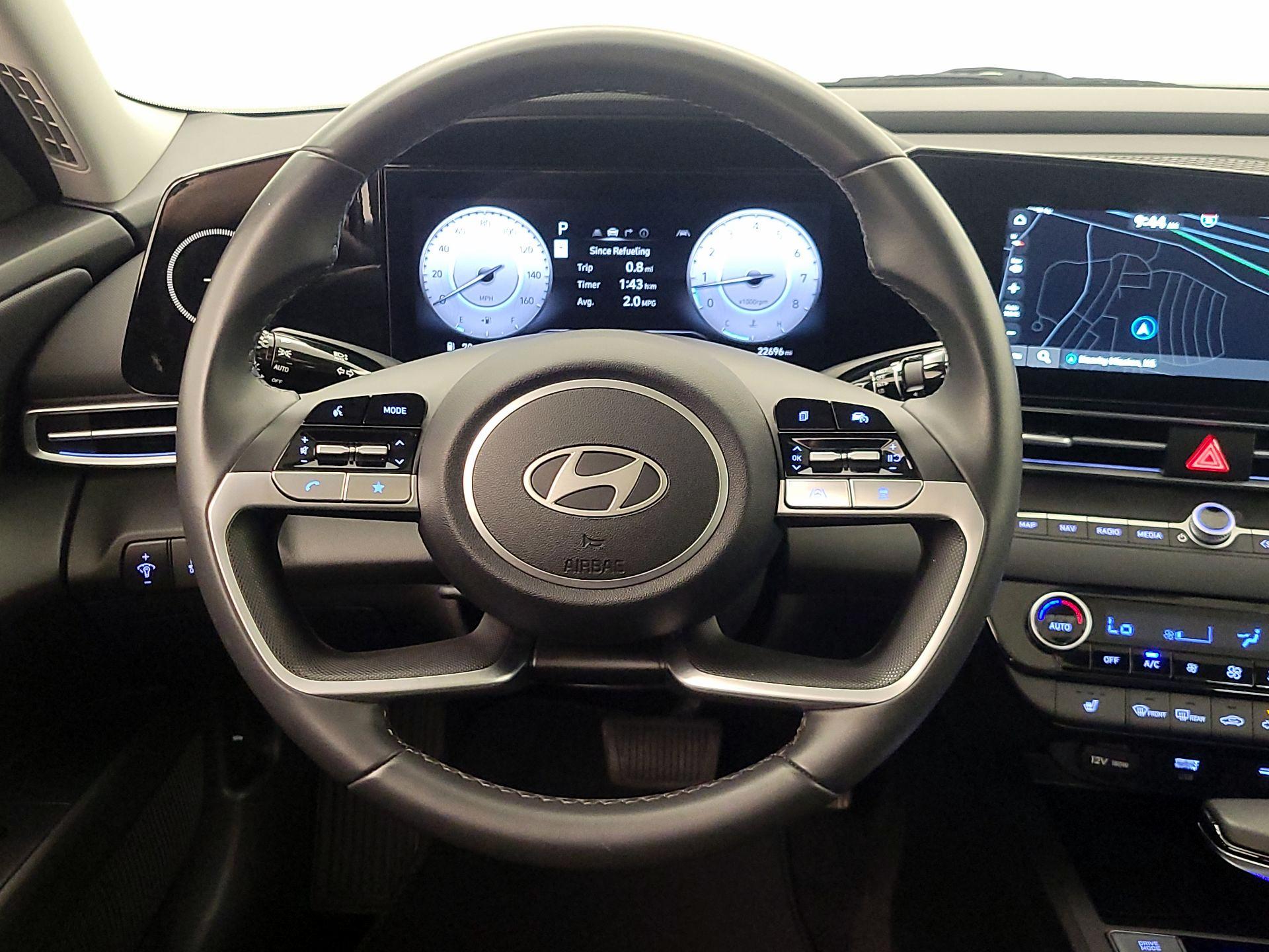 Thumbnail: 2025 Hyundai Elantra - 10