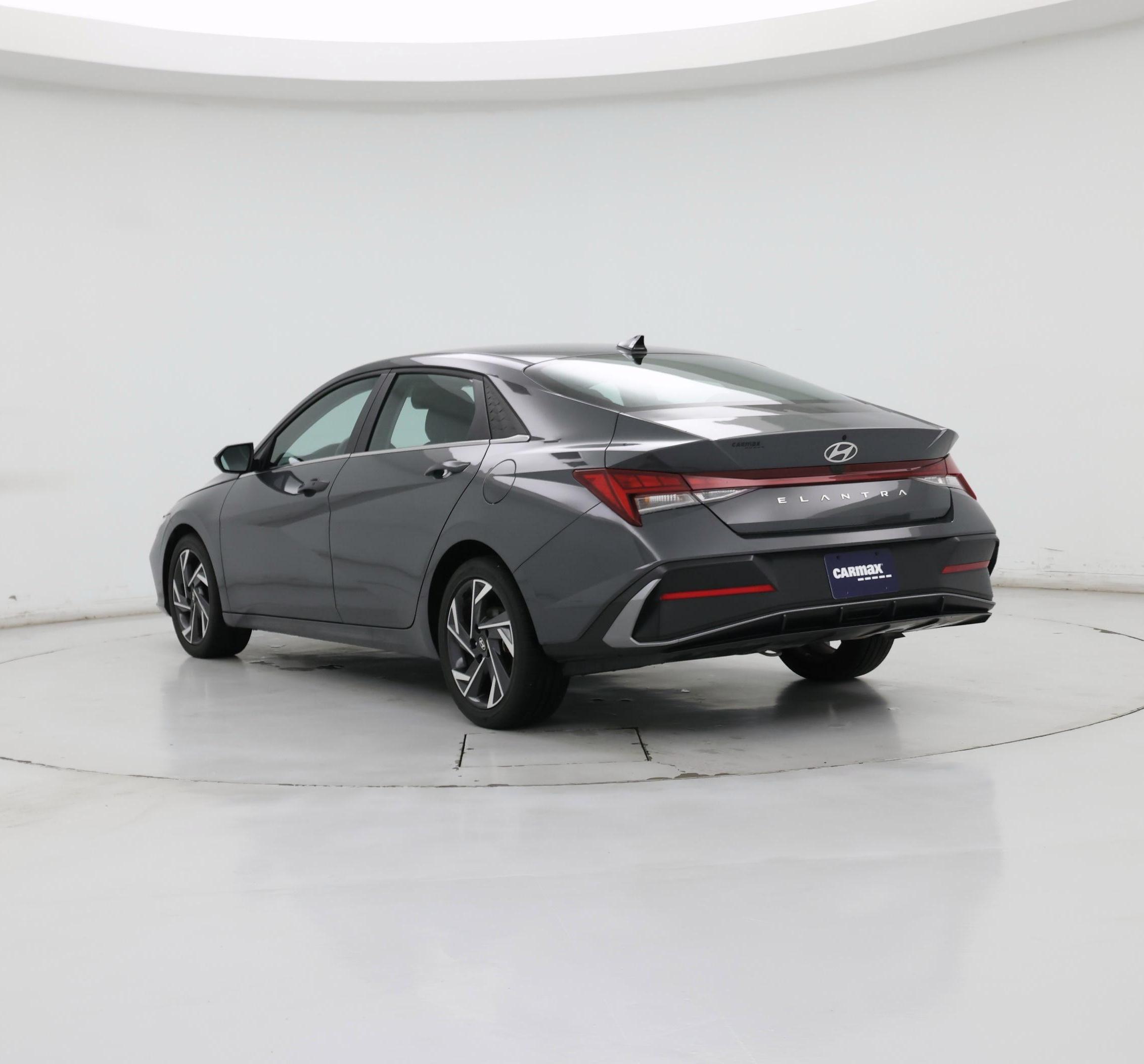 Thumbnail: 2025 Hyundai Elantra - 2