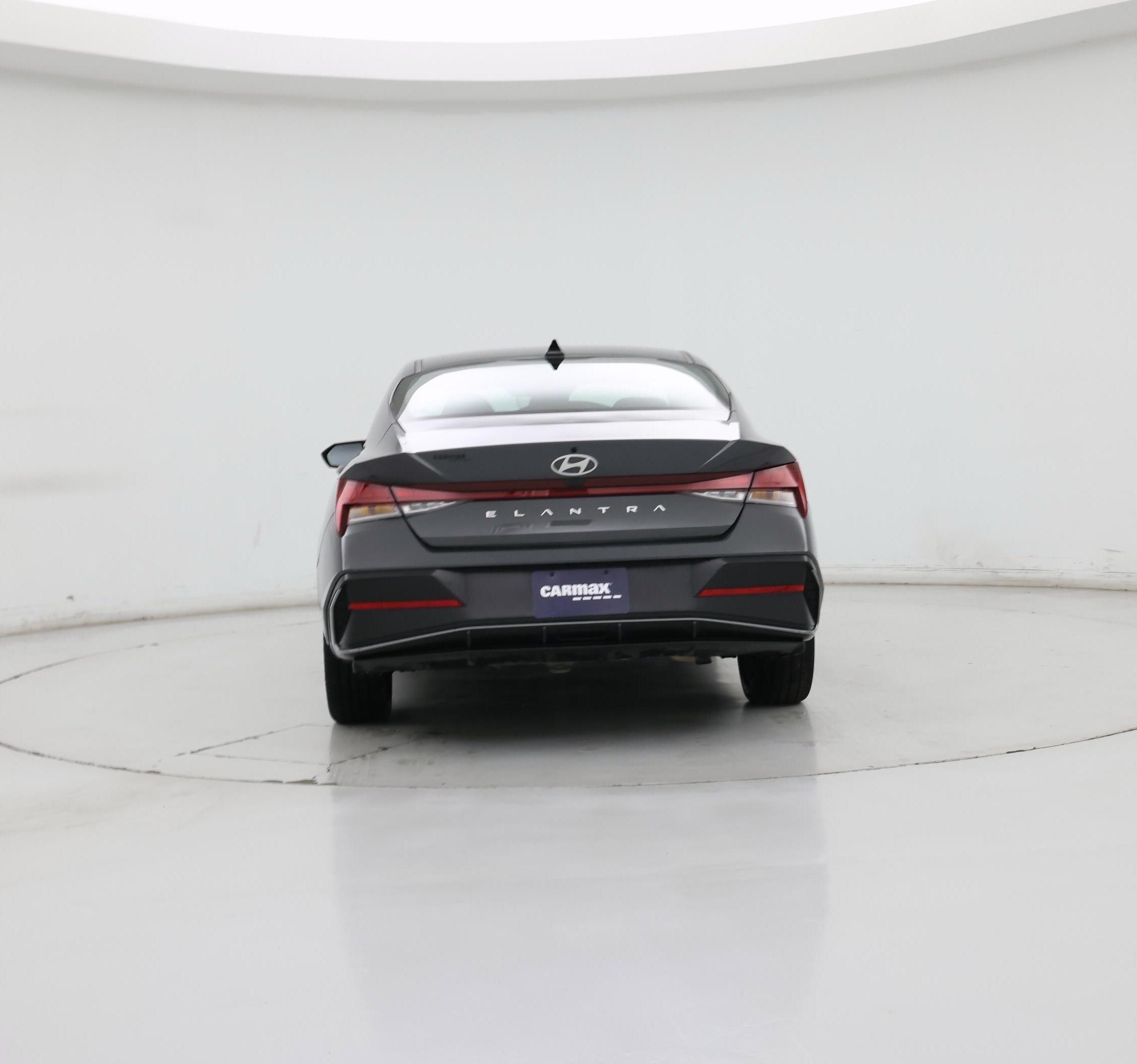 Thumbnail: 2025 Hyundai Elantra - 6