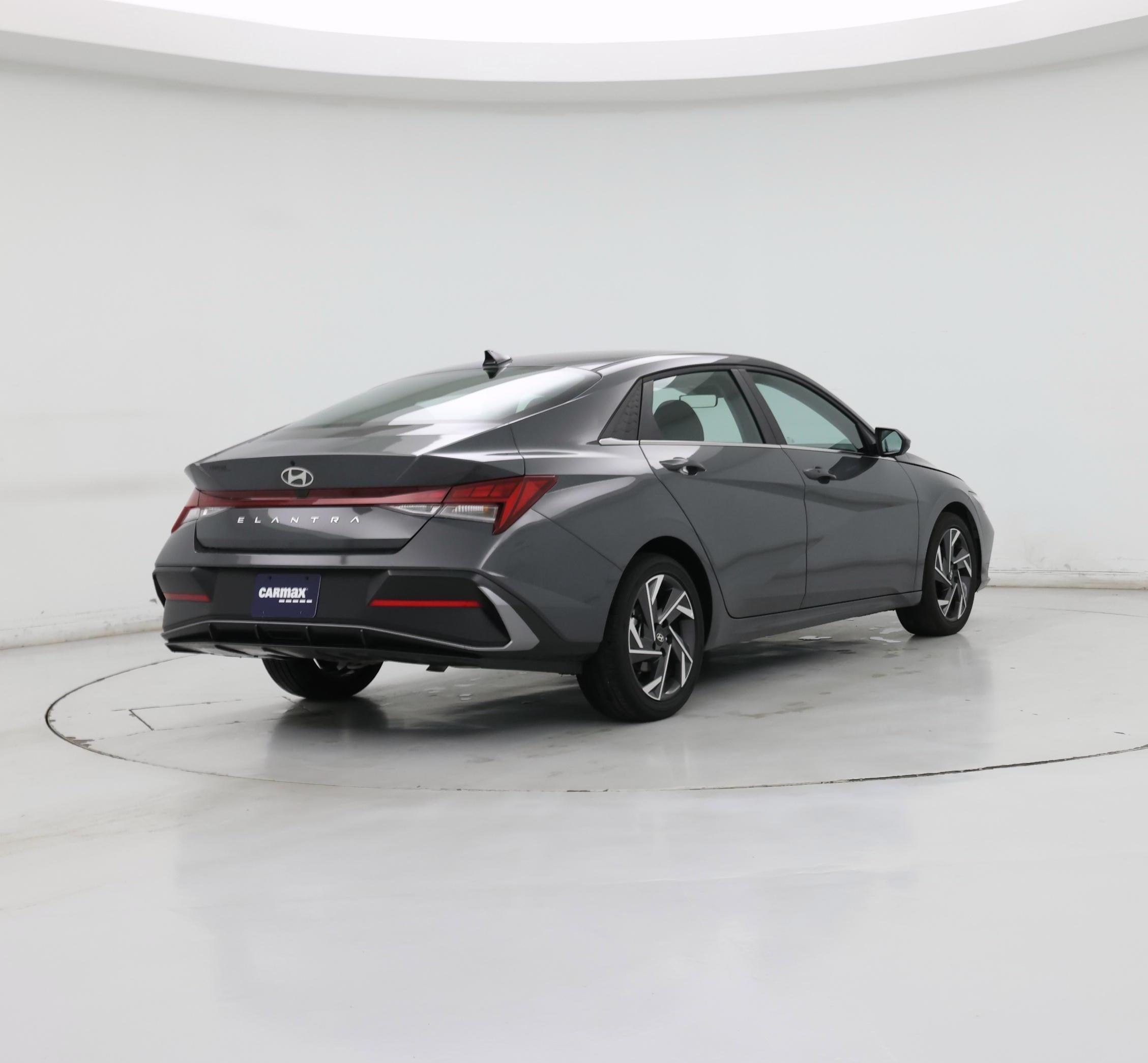 Thumbnail: 2025 Hyundai Elantra - 8