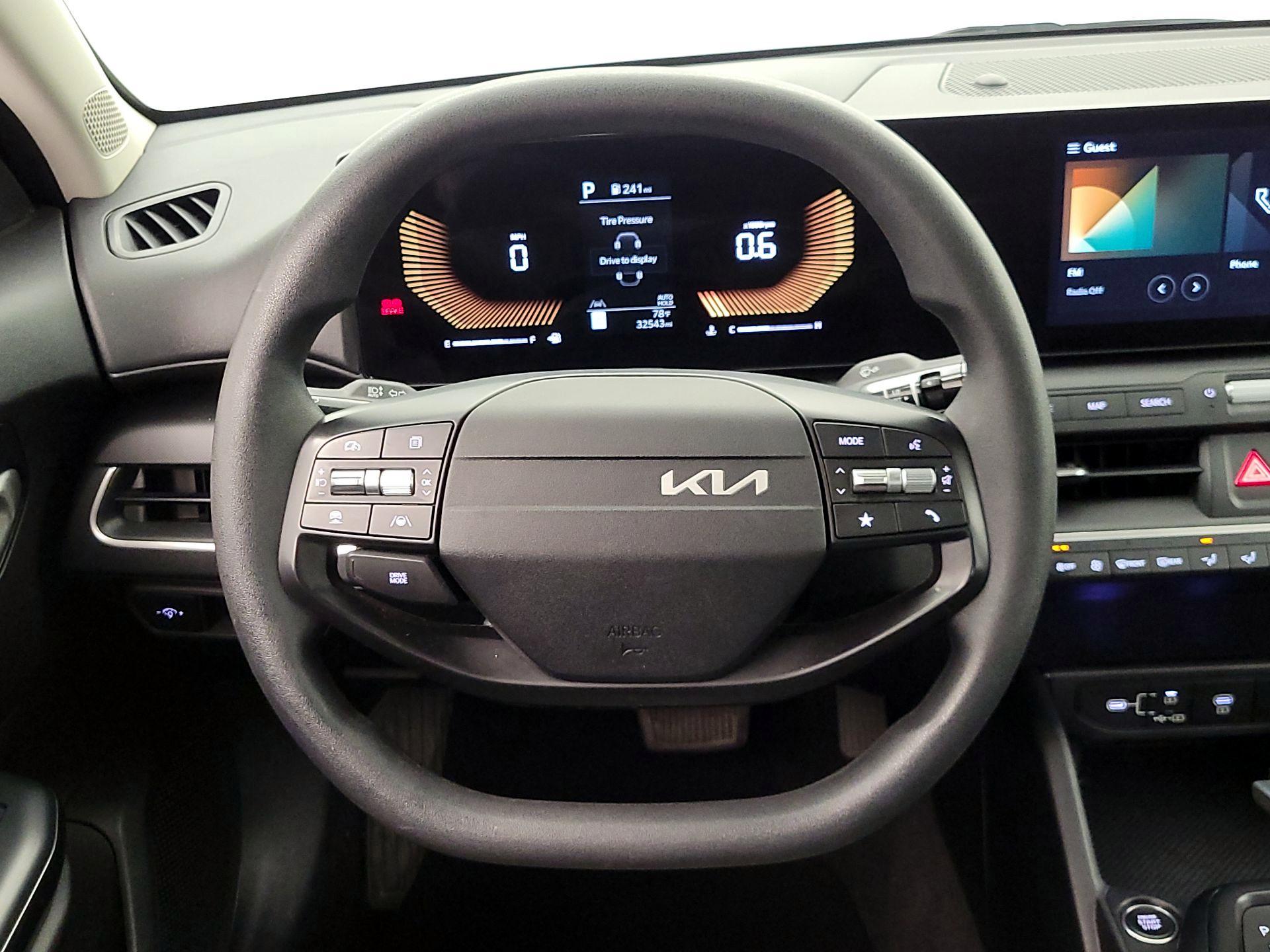 Thumbnail: 2025 Kia K4 - 10