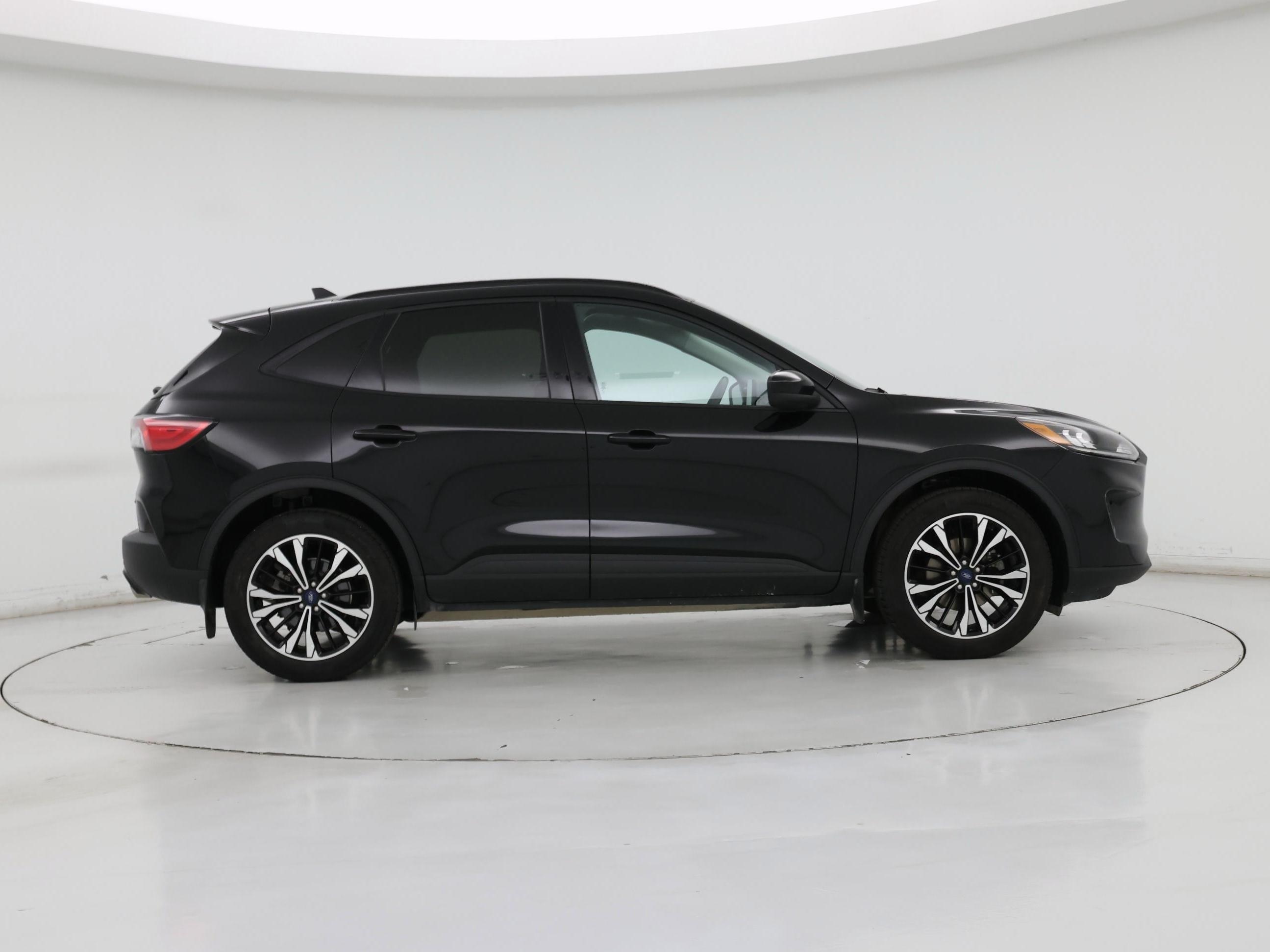 Thumbnail: 2022 Ford Escape - 7