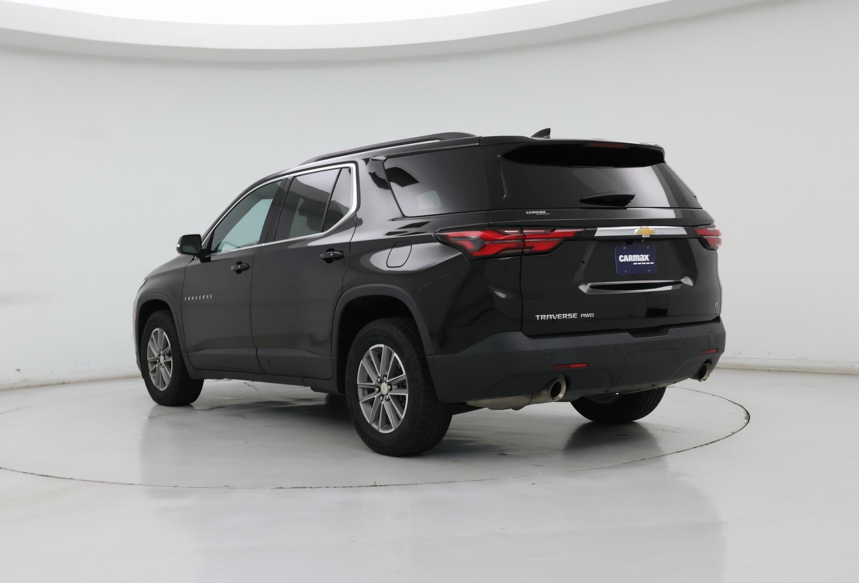 Thumbnail: 2022 Chevrolet Traverse - 2