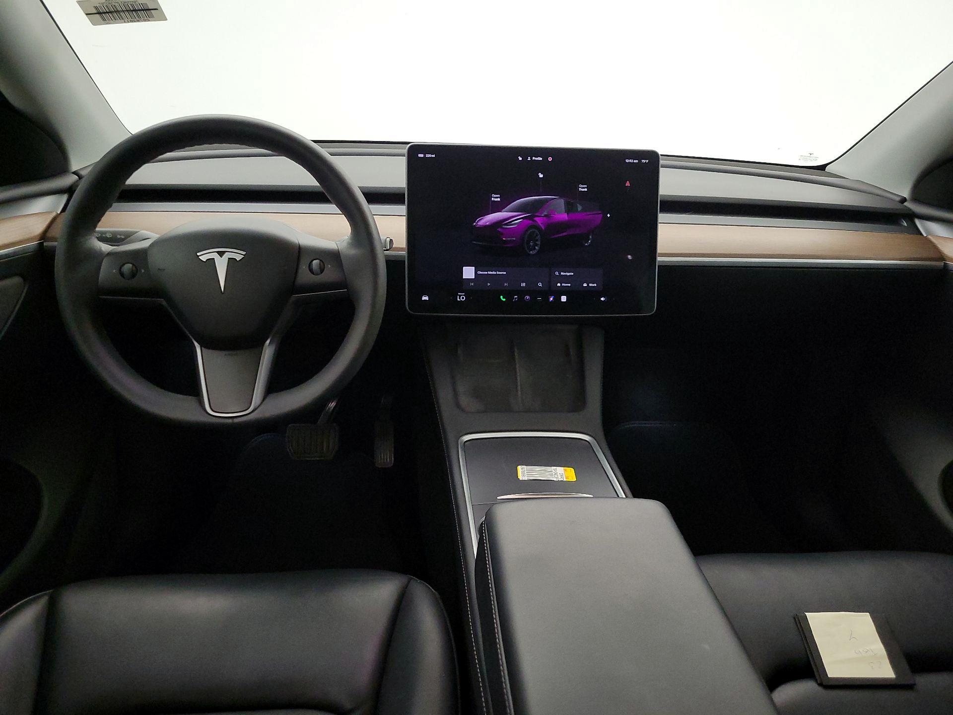 Thumbnail: 2023 Tesla Model Y - 9