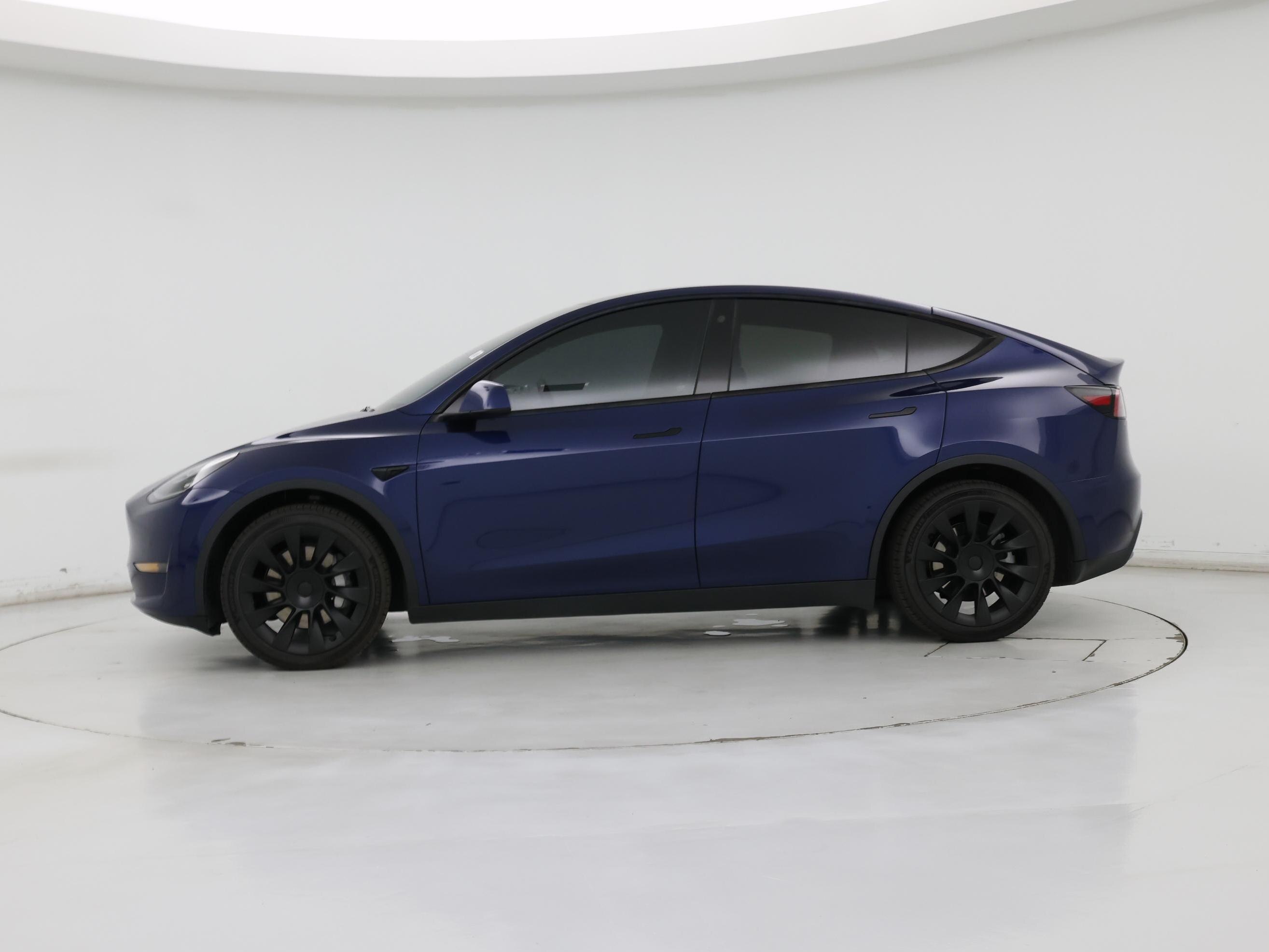 Thumbnail: 2023 Tesla Model Y - 3