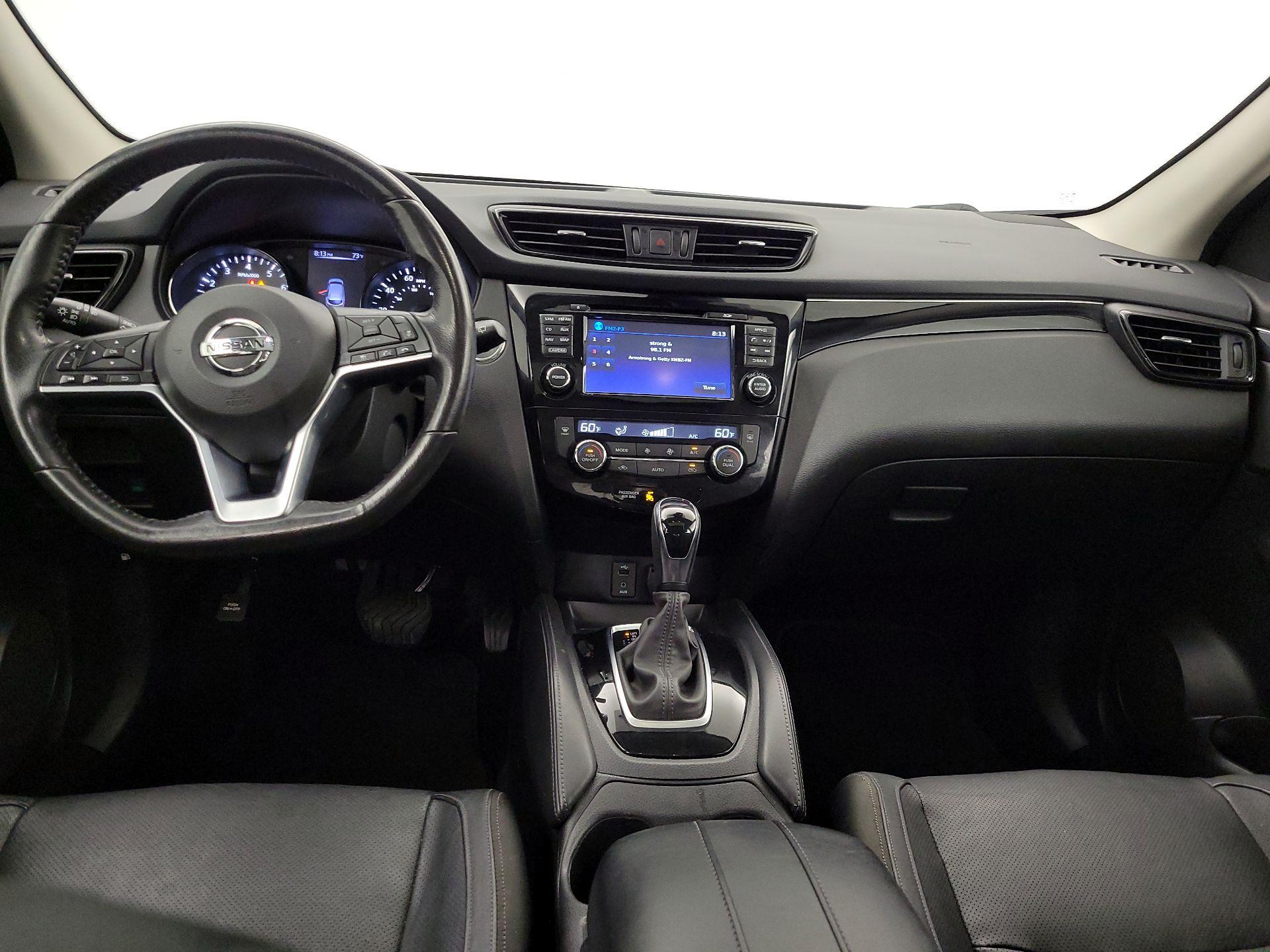 Thumbnail: 2018 Nissan Rogue Sport - 9