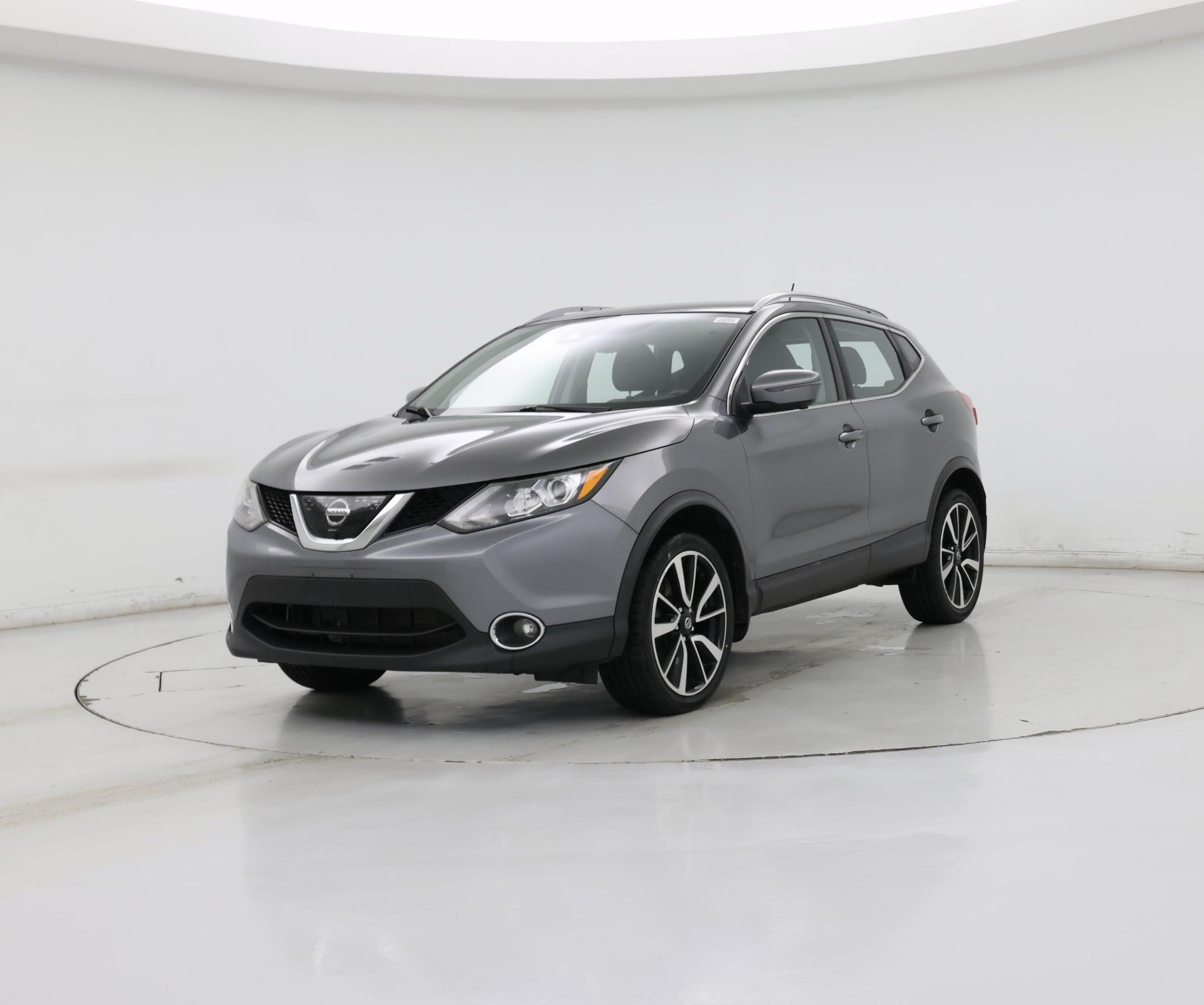 Thumbnail: 2018 Nissan Rogue Sport - 4