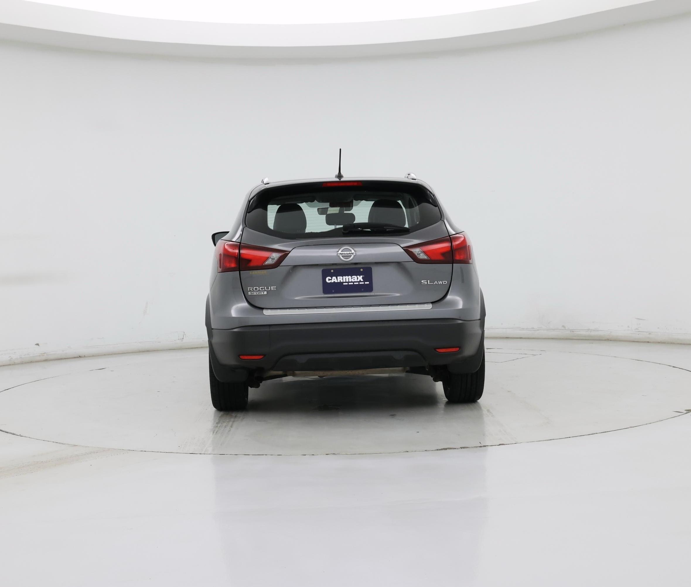 Thumbnail: 2018 Nissan Rogue Sport - 6