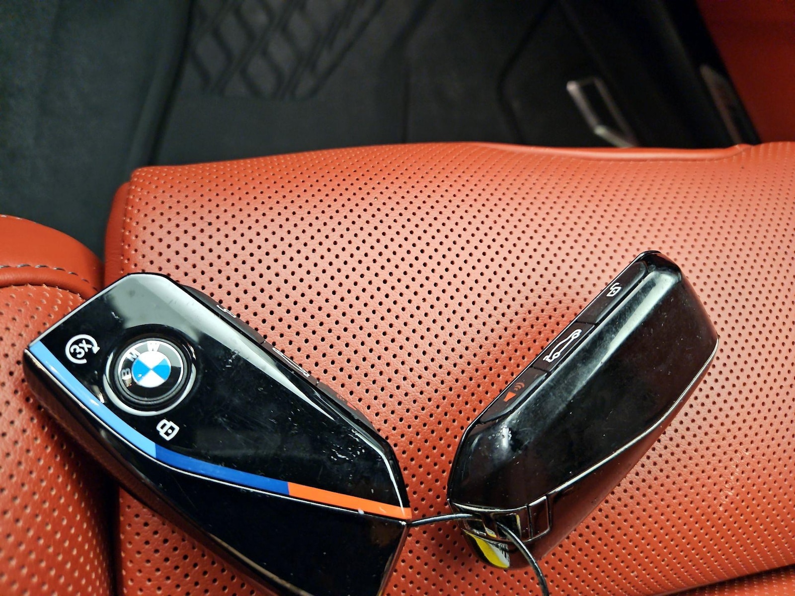 2024 BMW XM Base - Photo 23