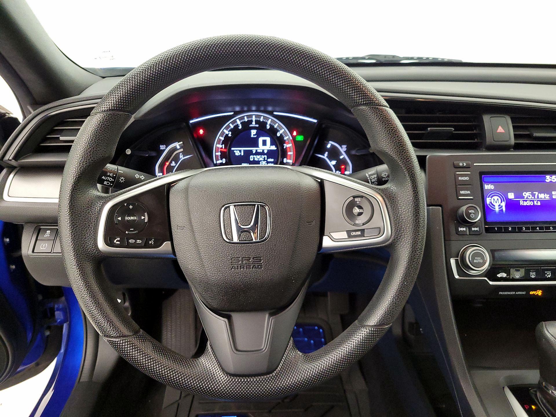 Thumbnail: 2017 Honda Civic - 10