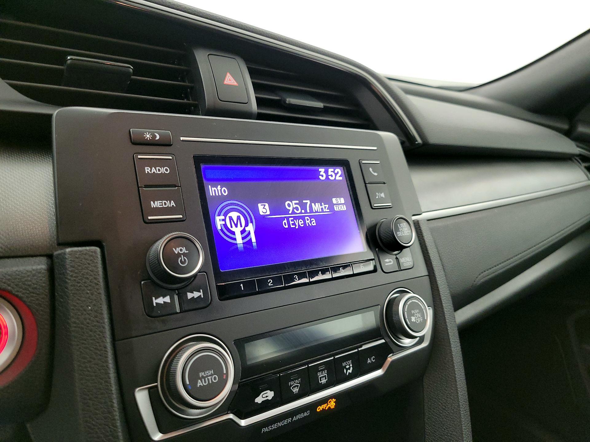 Thumbnail: 2017 Honda Civic - 15