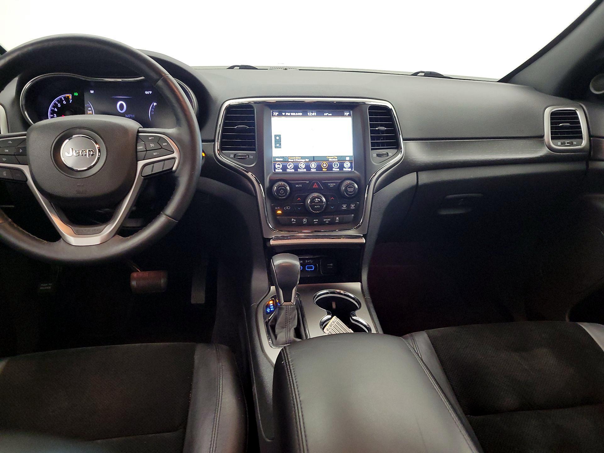 Thumbnail: 2018 Jeep Grand Cherokee - 9