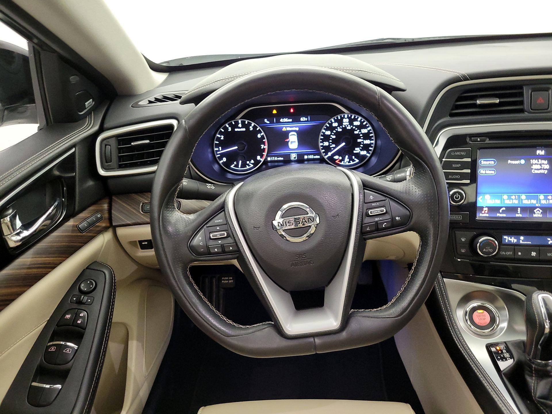 Thumbnail: 2017 Nissan Maxima - 10