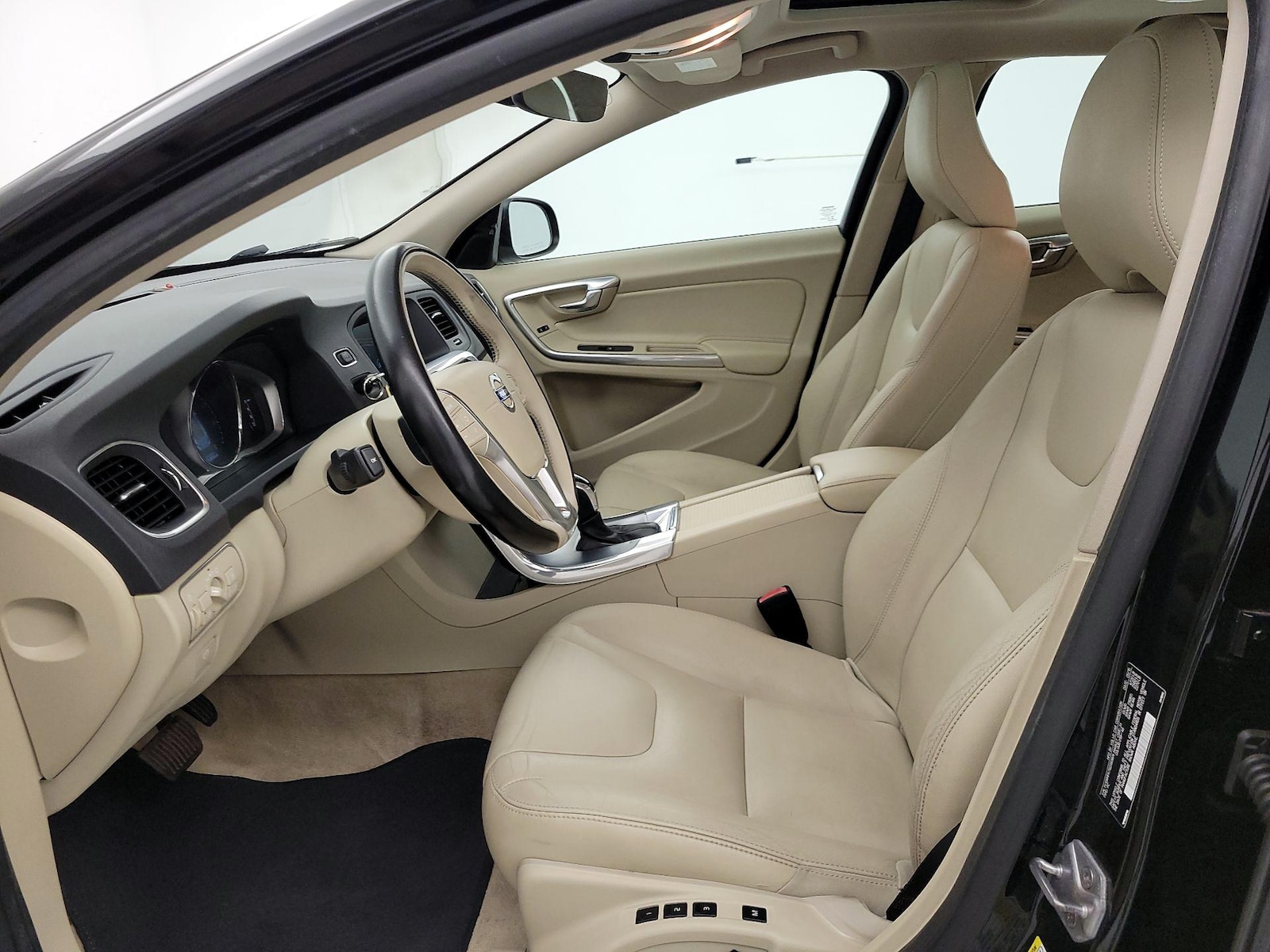 2016 Volvo S60 T5 Premier - Photo 12