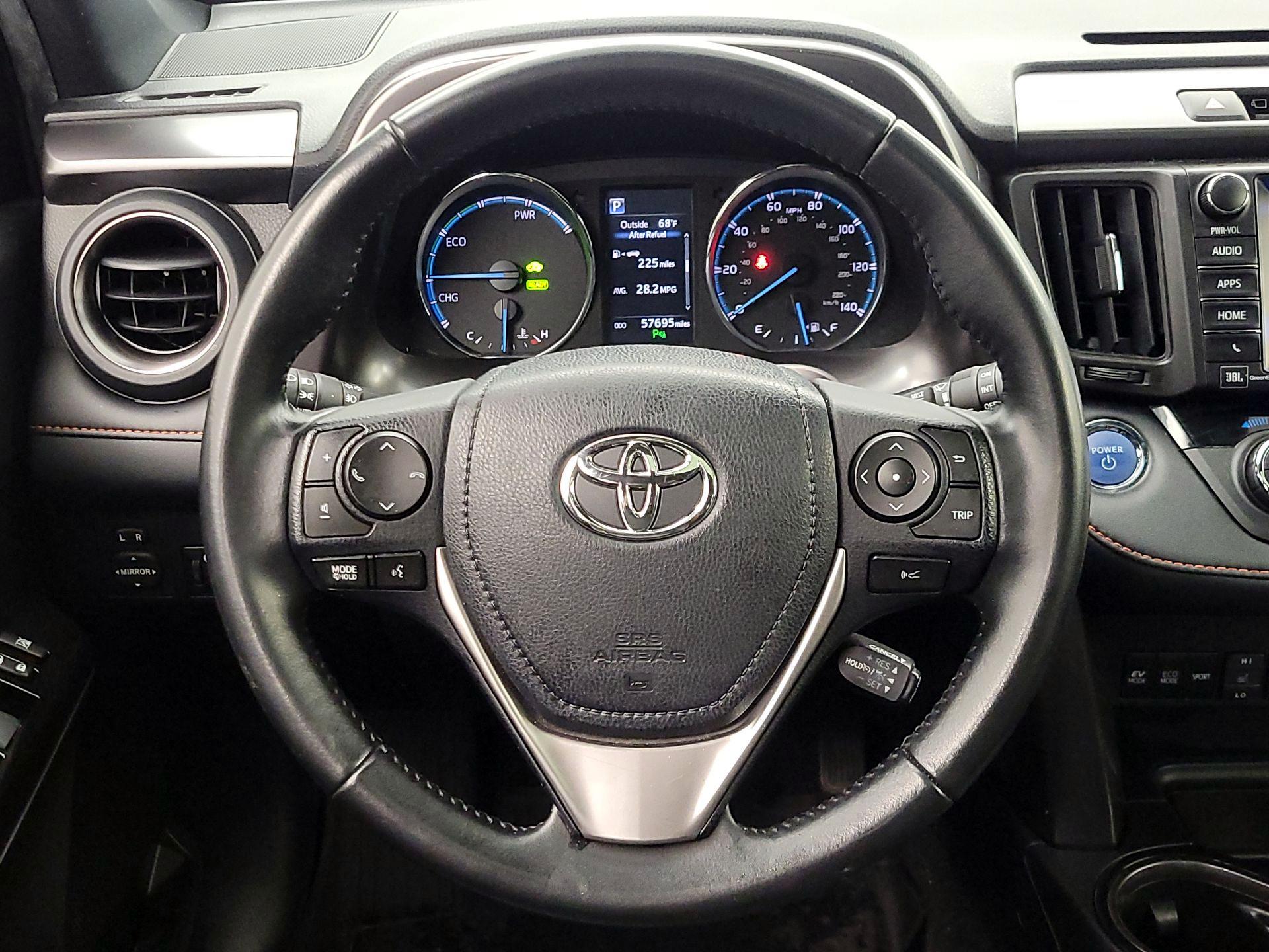 Thumbnail: 2018 Toyota RAV4 - 10