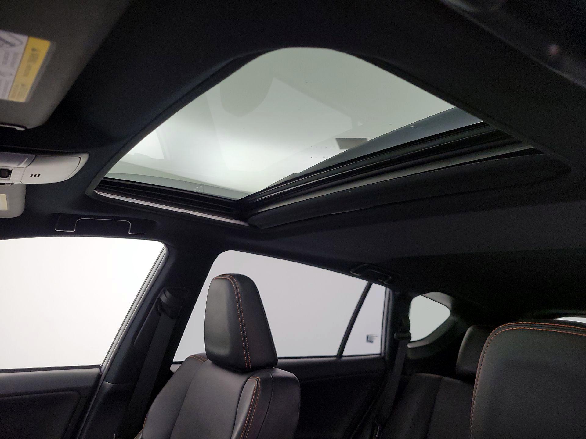 Thumbnail: 2018 Toyota RAV4 - 19