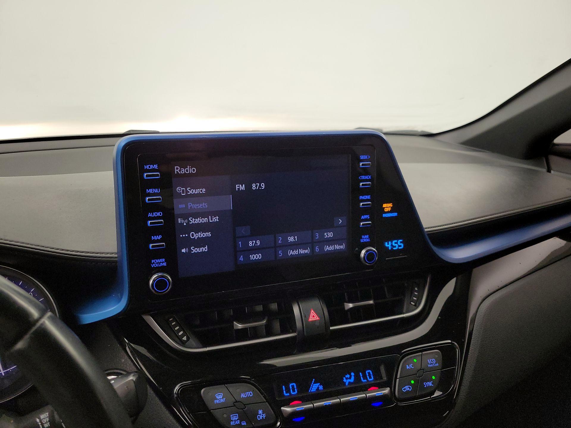 Thumbnail: 2019 Toyota C-HR - 15