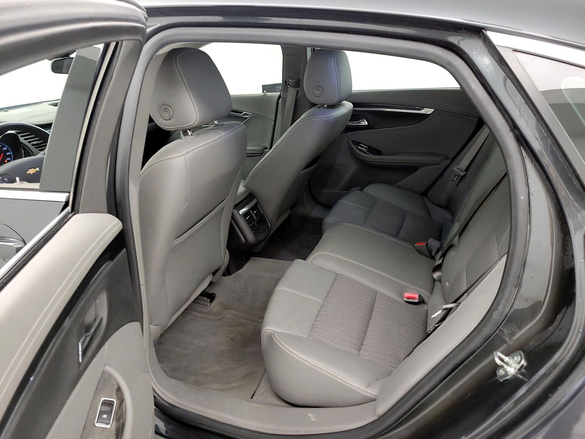 Thumbnail: 2015 Chevrolet Impala - 18