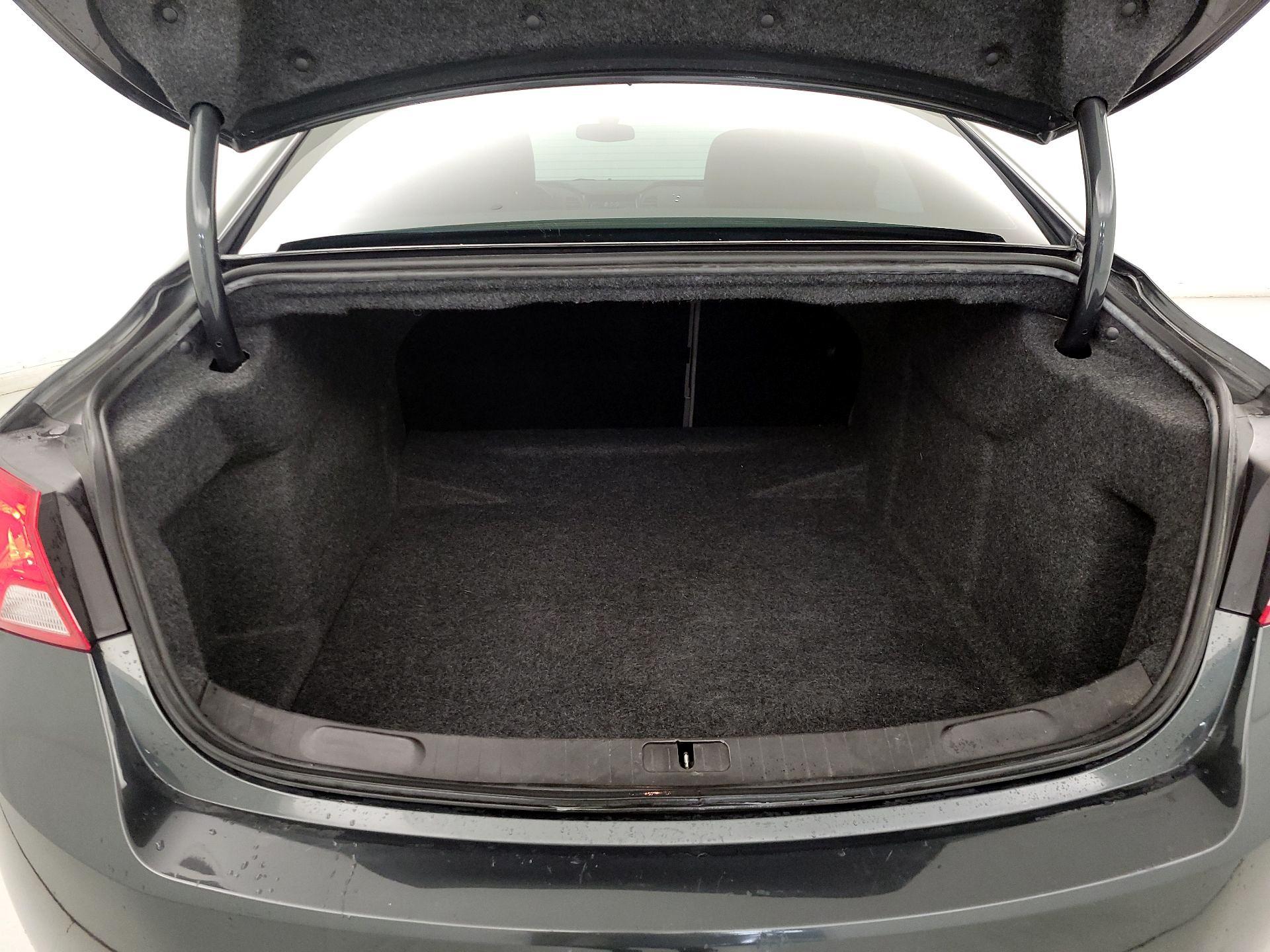 Thumbnail: 2015 Chevrolet Impala - 19