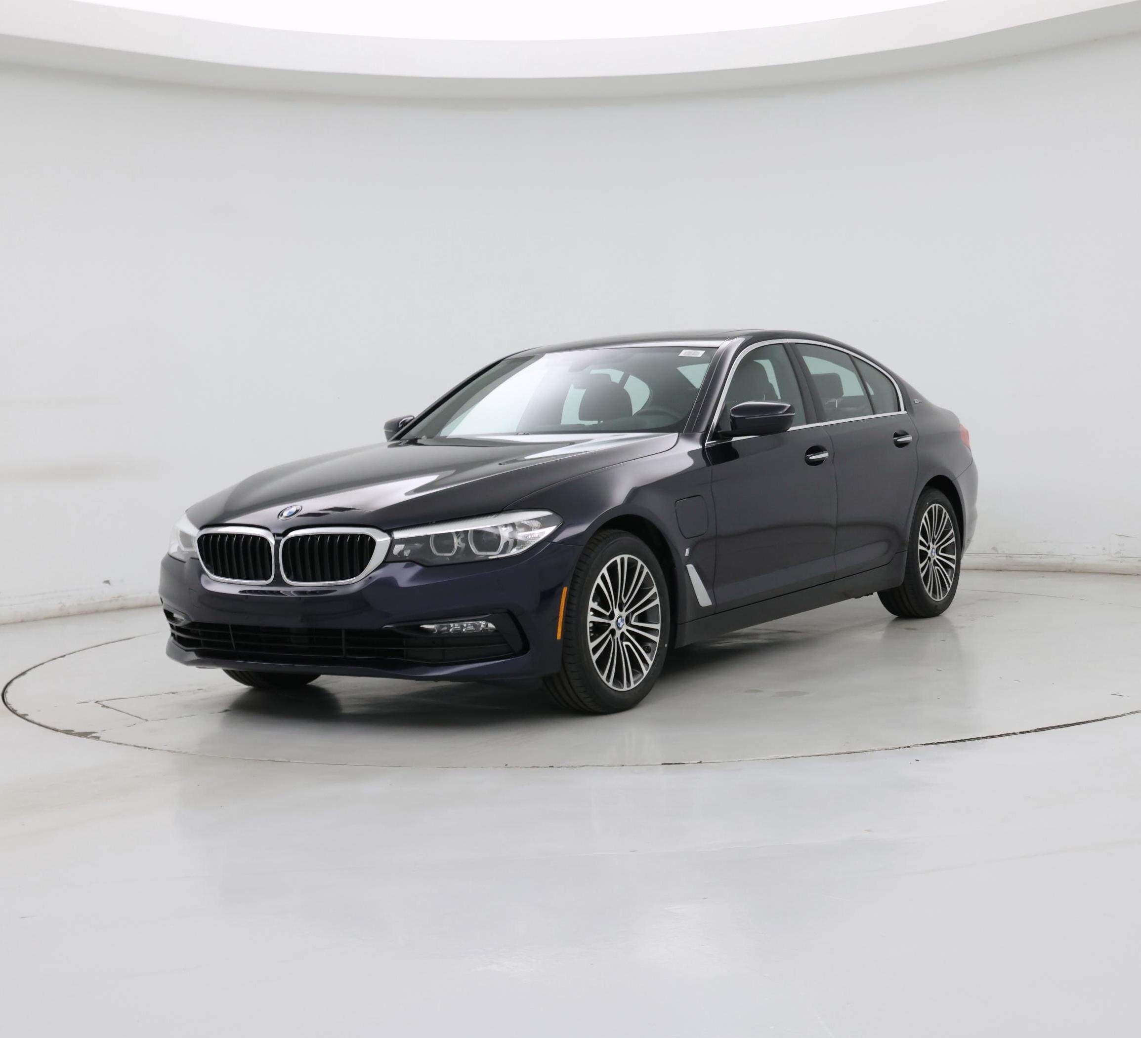 Thumbnail: 2018 BMW 5 Series - 4