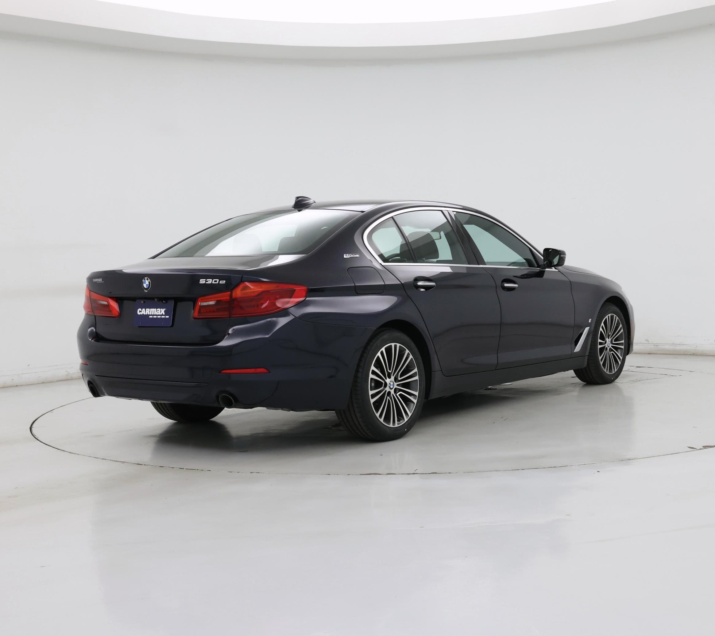 Thumbnail: 2018 BMW 5 Series - 8