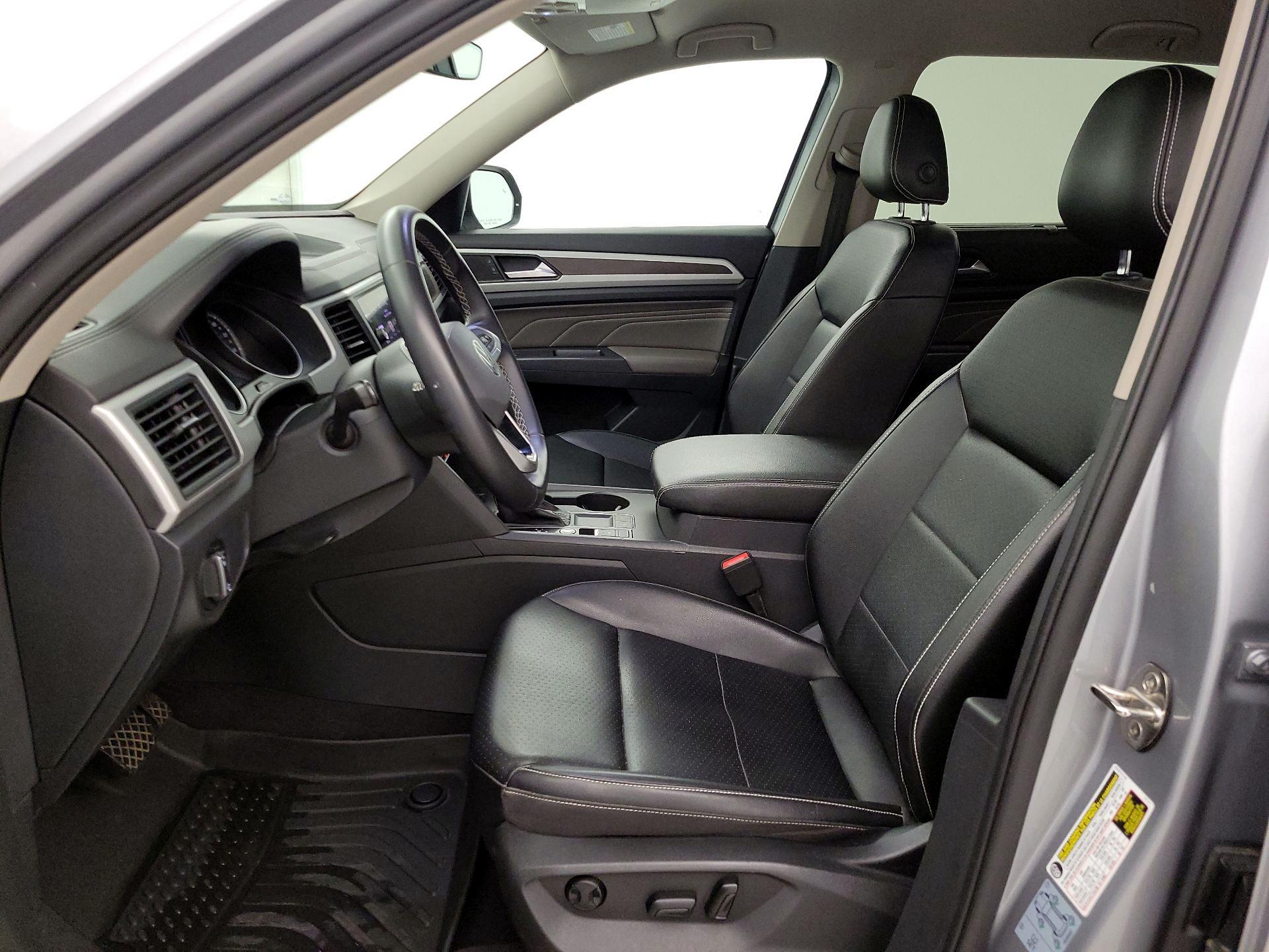 Thumbnail: 2021 Volkswagen Atlas - 11