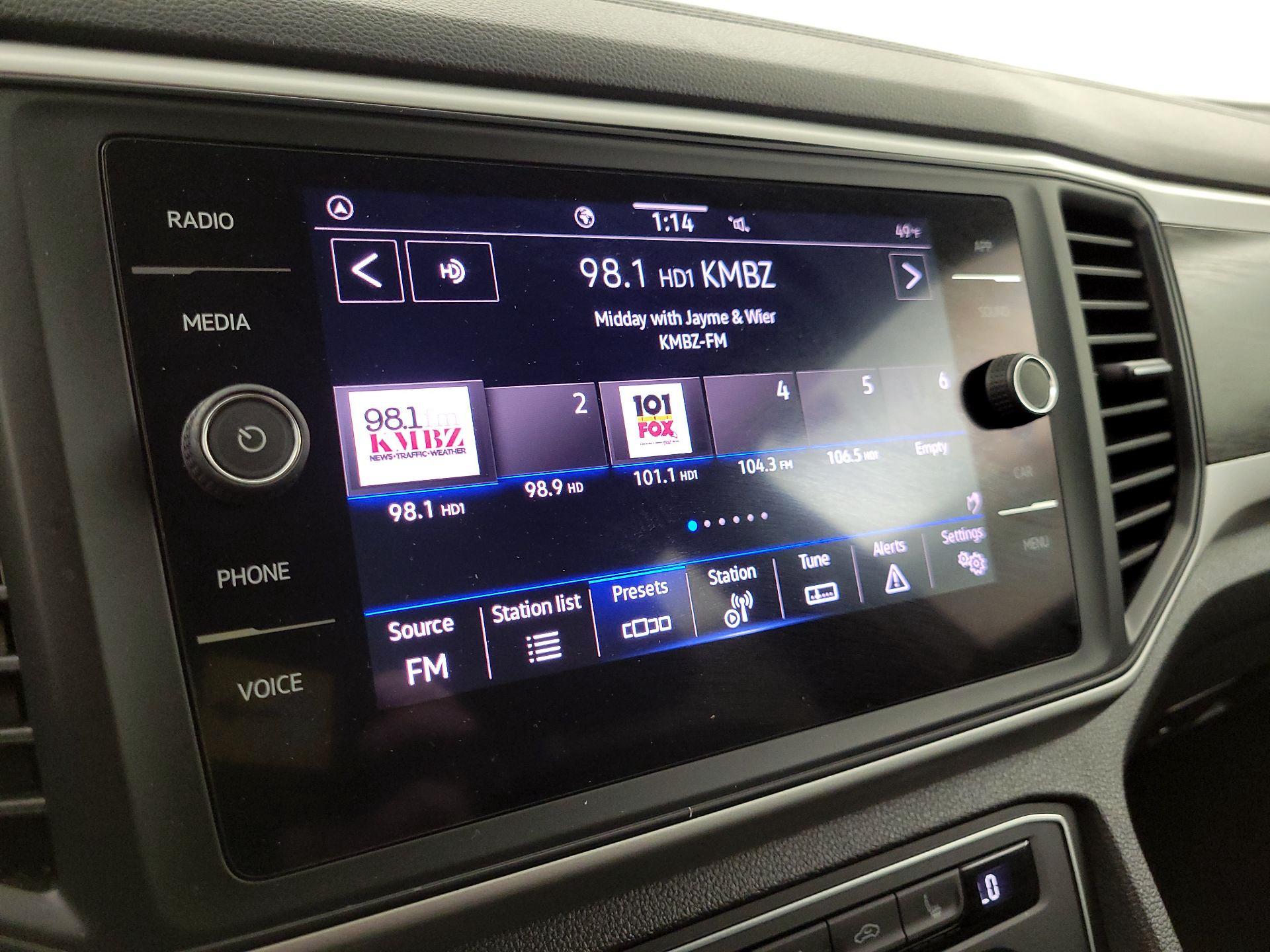 Thumbnail: 2021 Volkswagen Atlas - 15