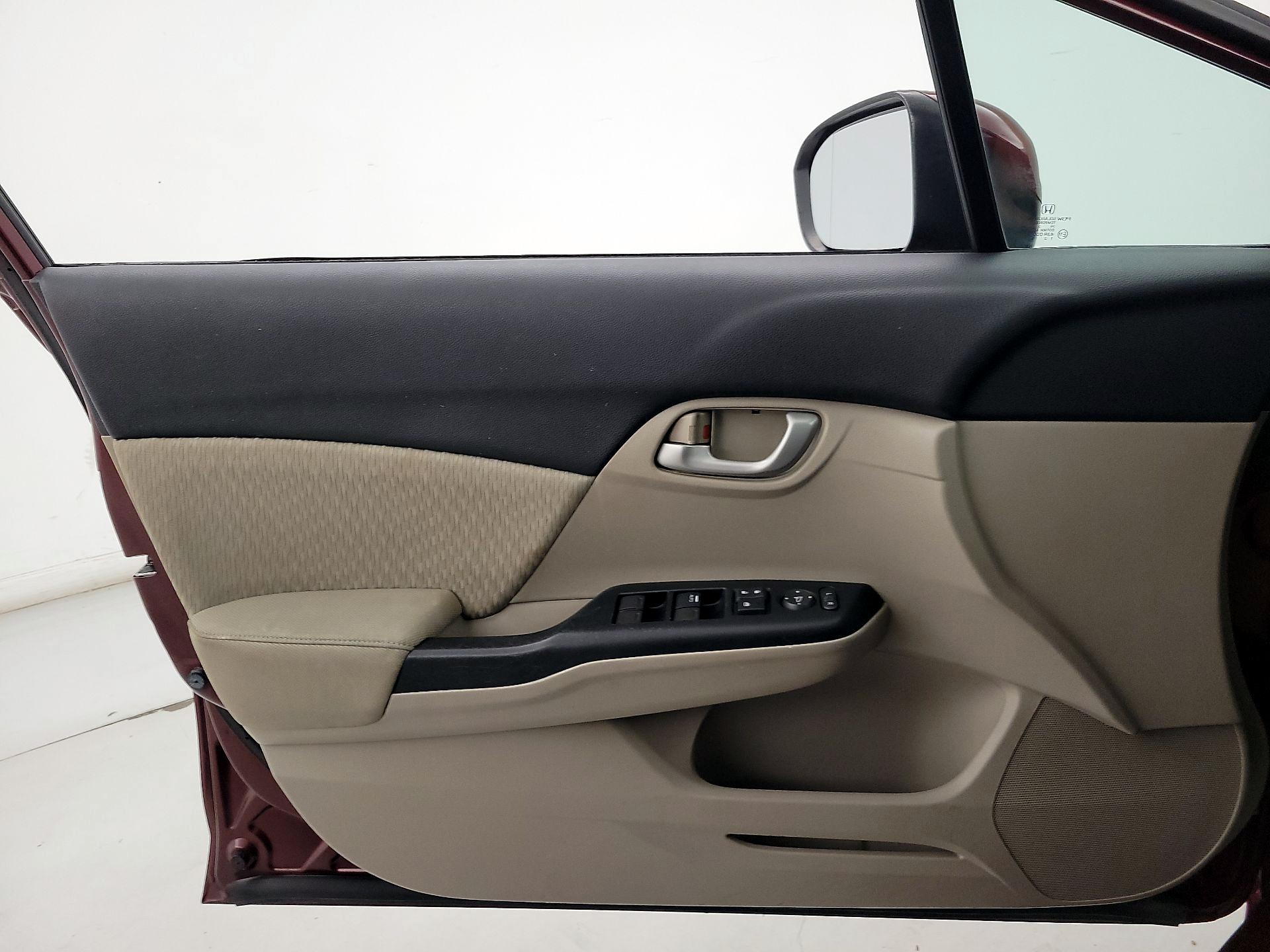 Thumbnail: 2014 Honda Civic - 12