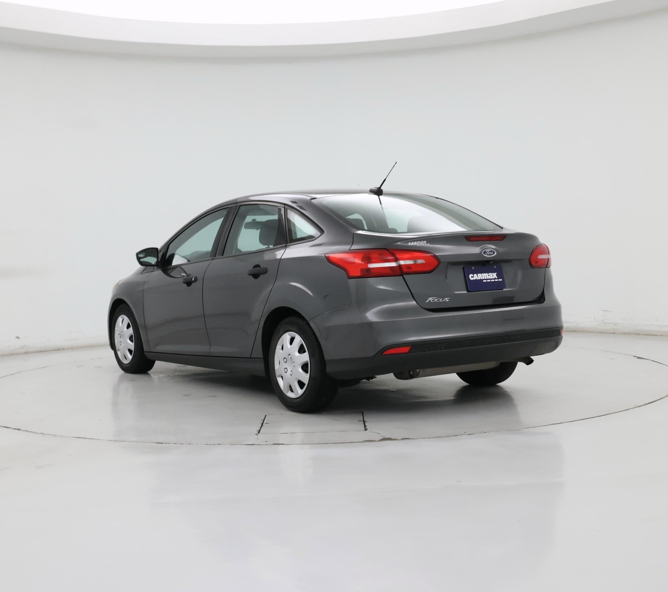 Thumbnail: 2017 Ford Focus - 2
