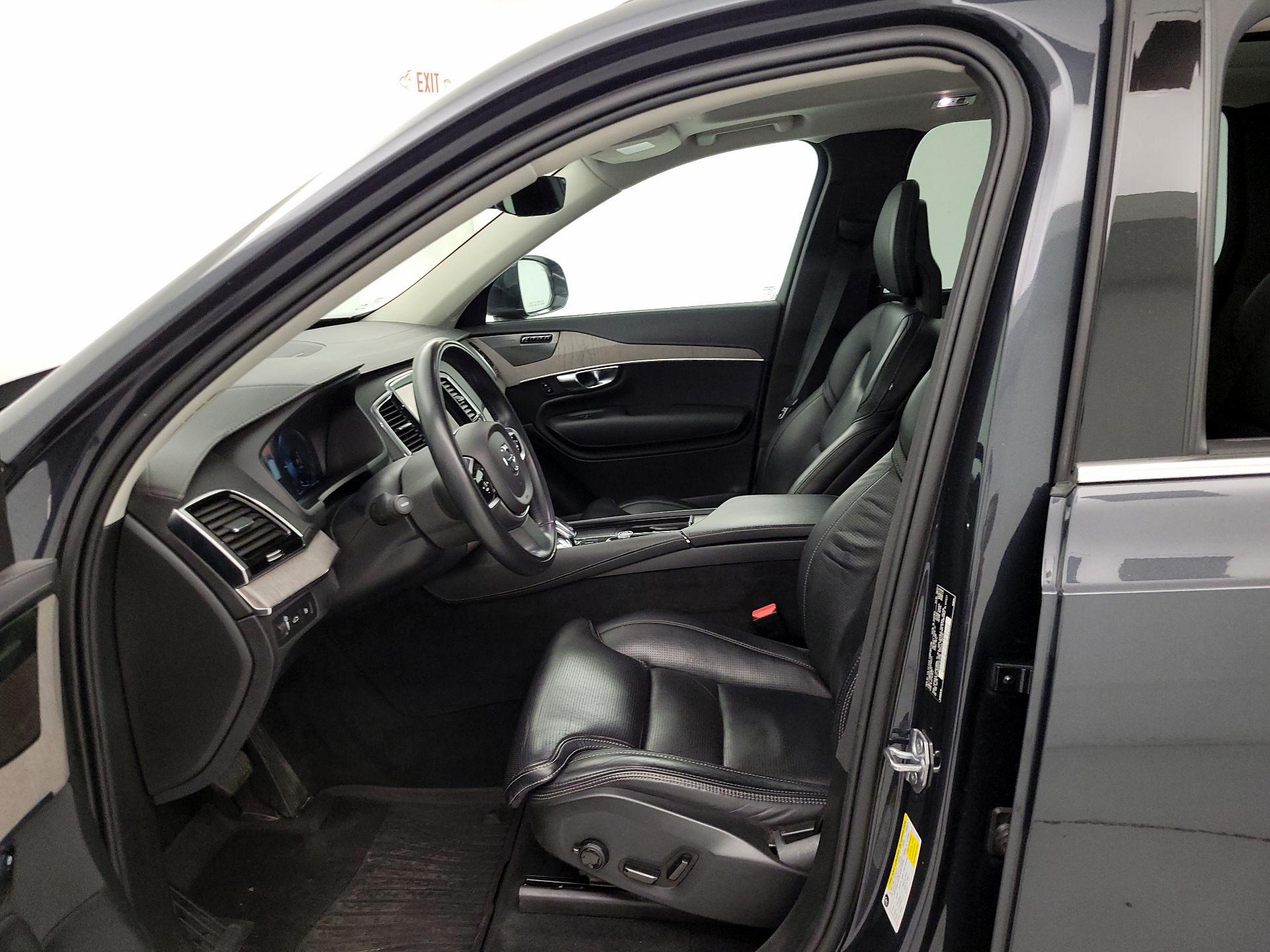 Thumbnail: 2022 Volvo XC90 - 11