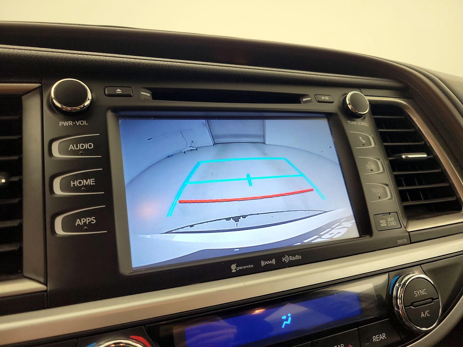 2018 Toyota Highlander XLE - Photo 16
