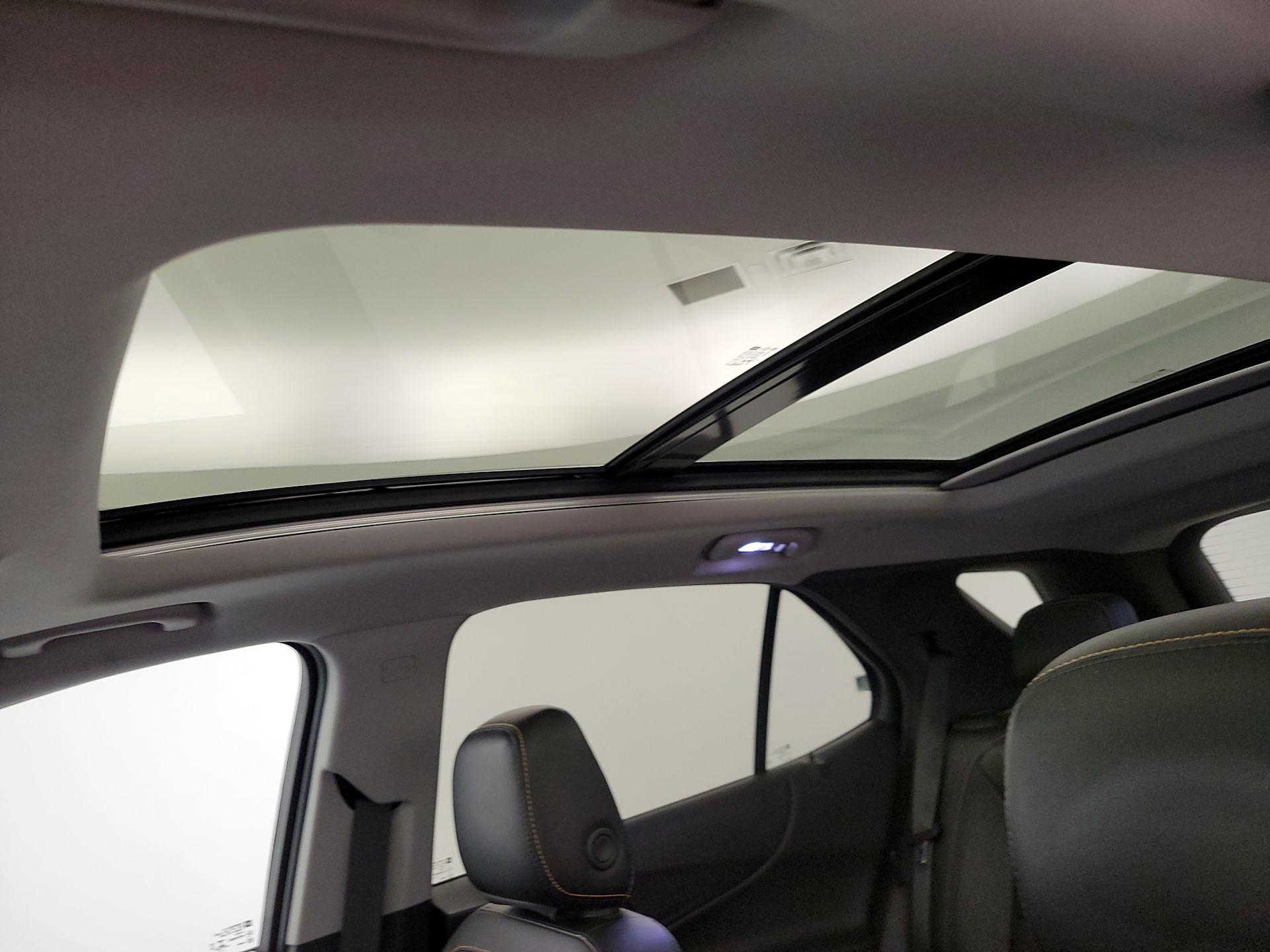 Thumbnail: 2020 Chevrolet Equinox - 20