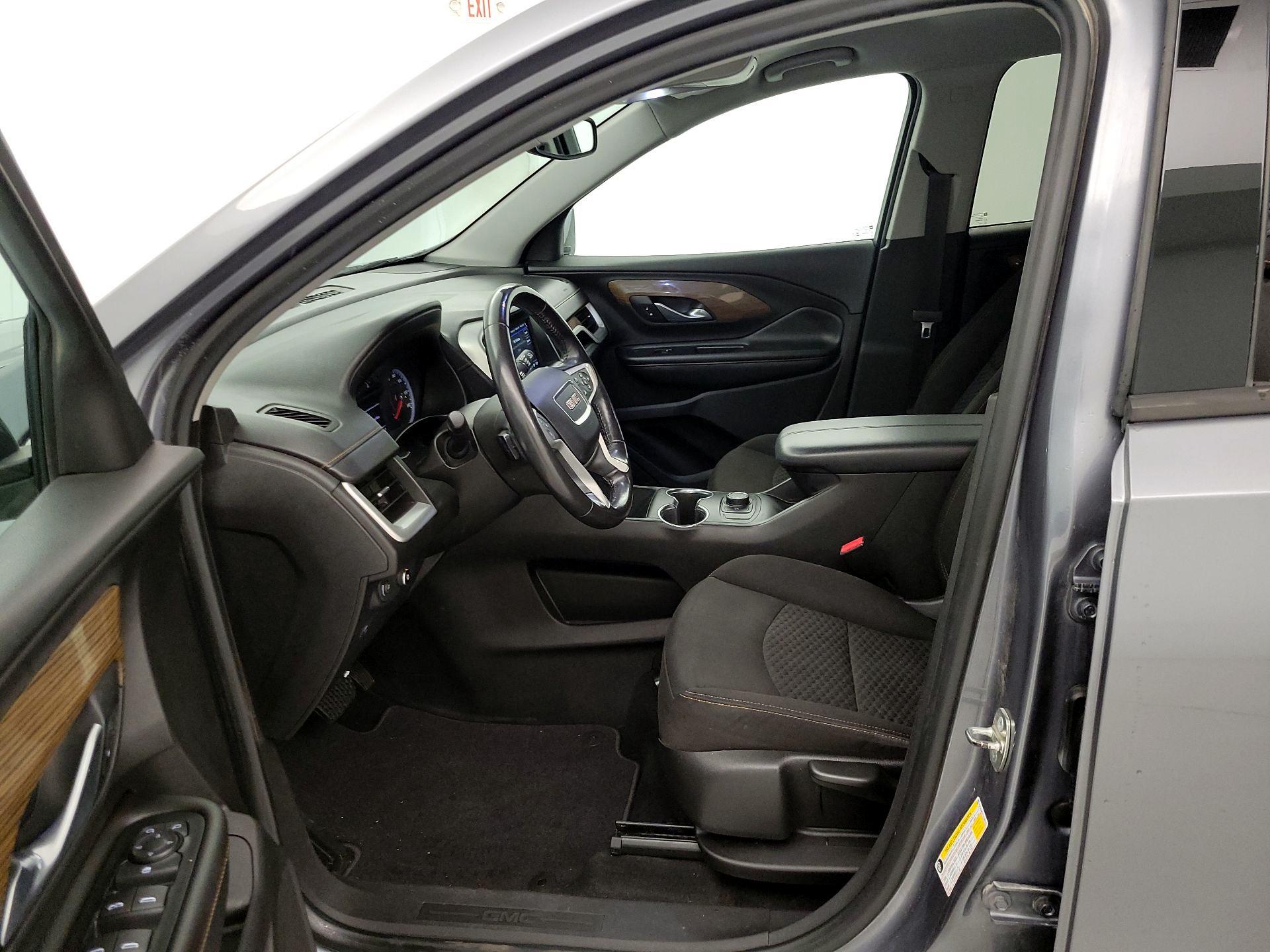 Thumbnail: 2018 GMC Terrain - 11
