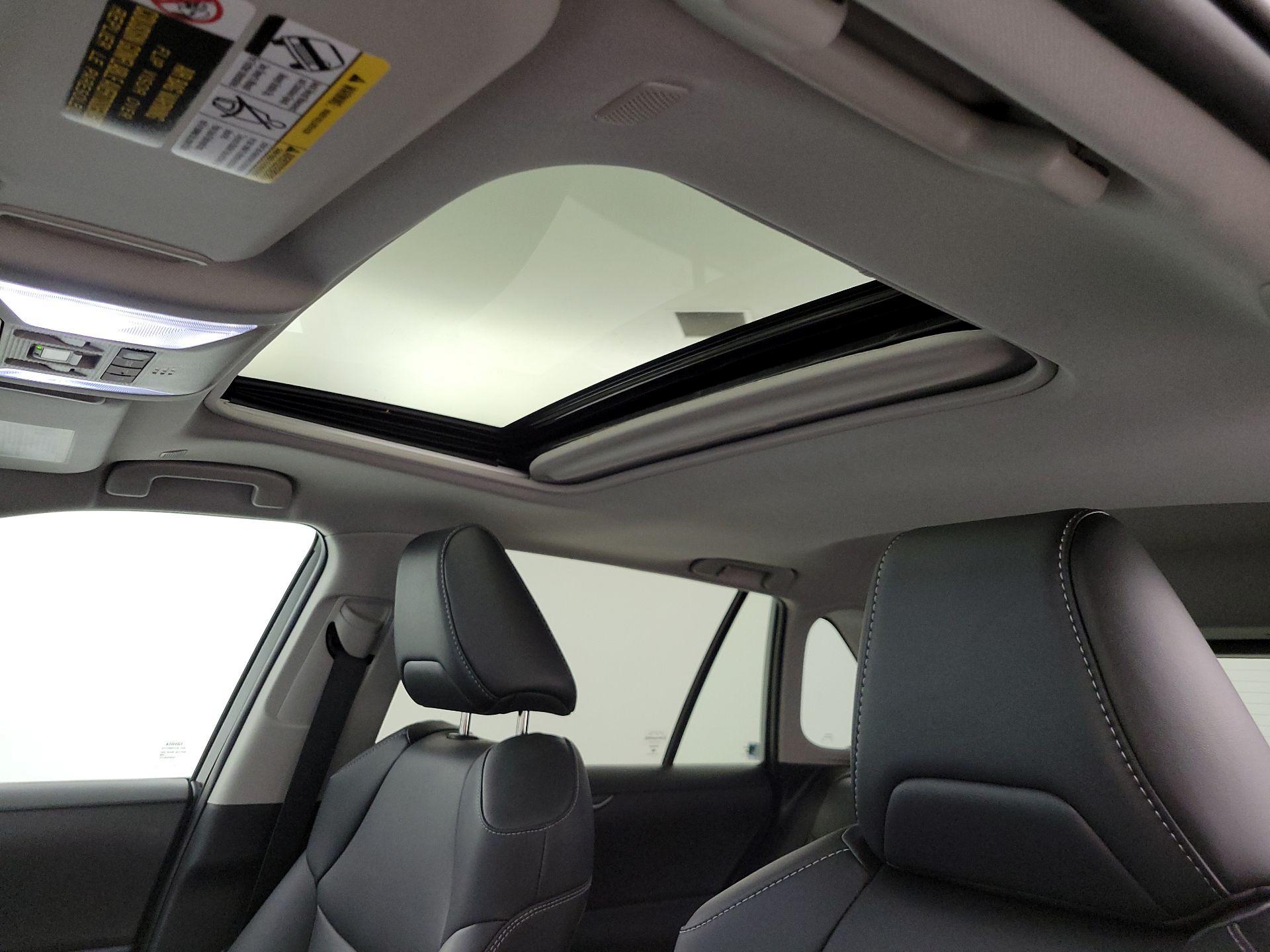 Thumbnail: 2024 Toyota RAV4 - 19