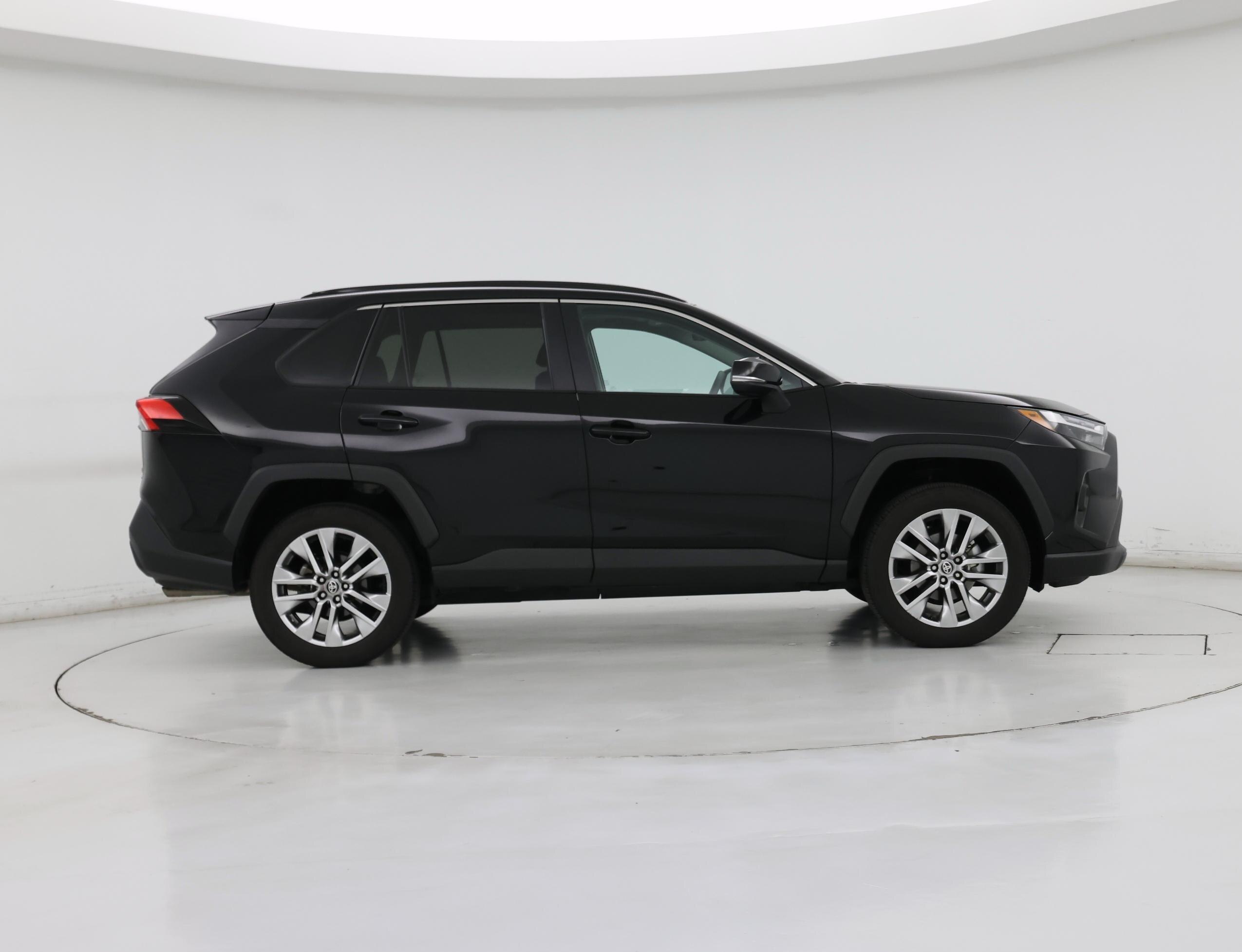 Thumbnail: 2024 Toyota RAV4 - 7