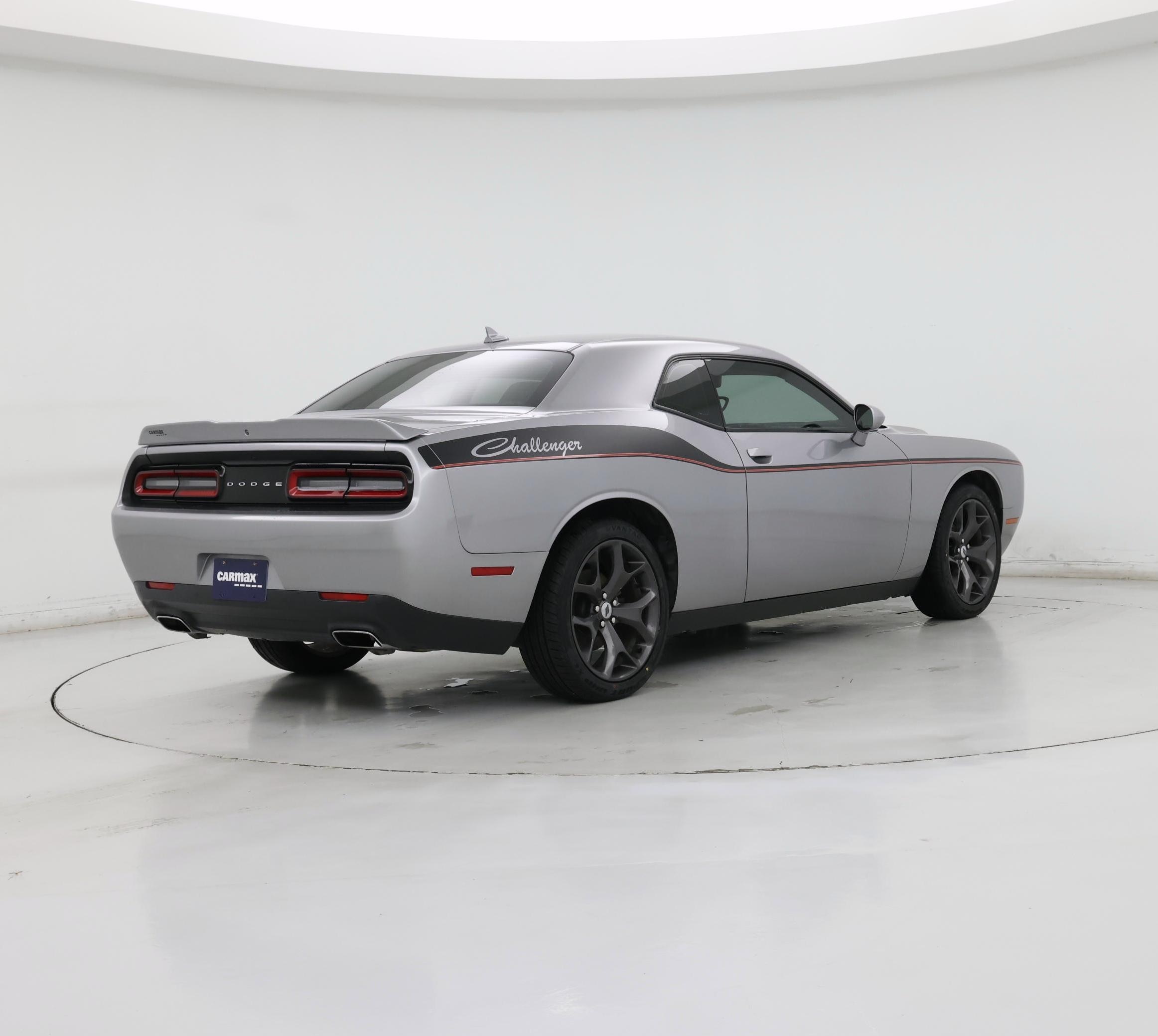 Thumbnail: 2018 Dodge Challenger - 8