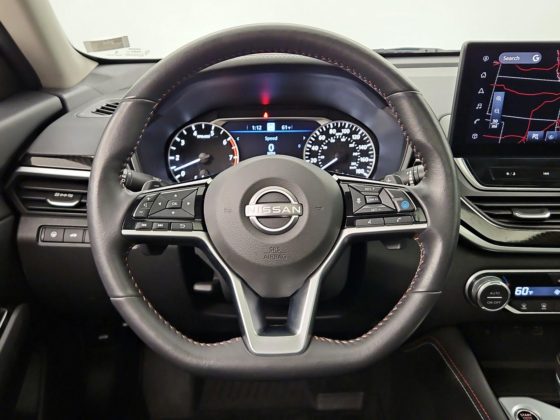 Thumbnail: 2023 Nissan Altima - 10