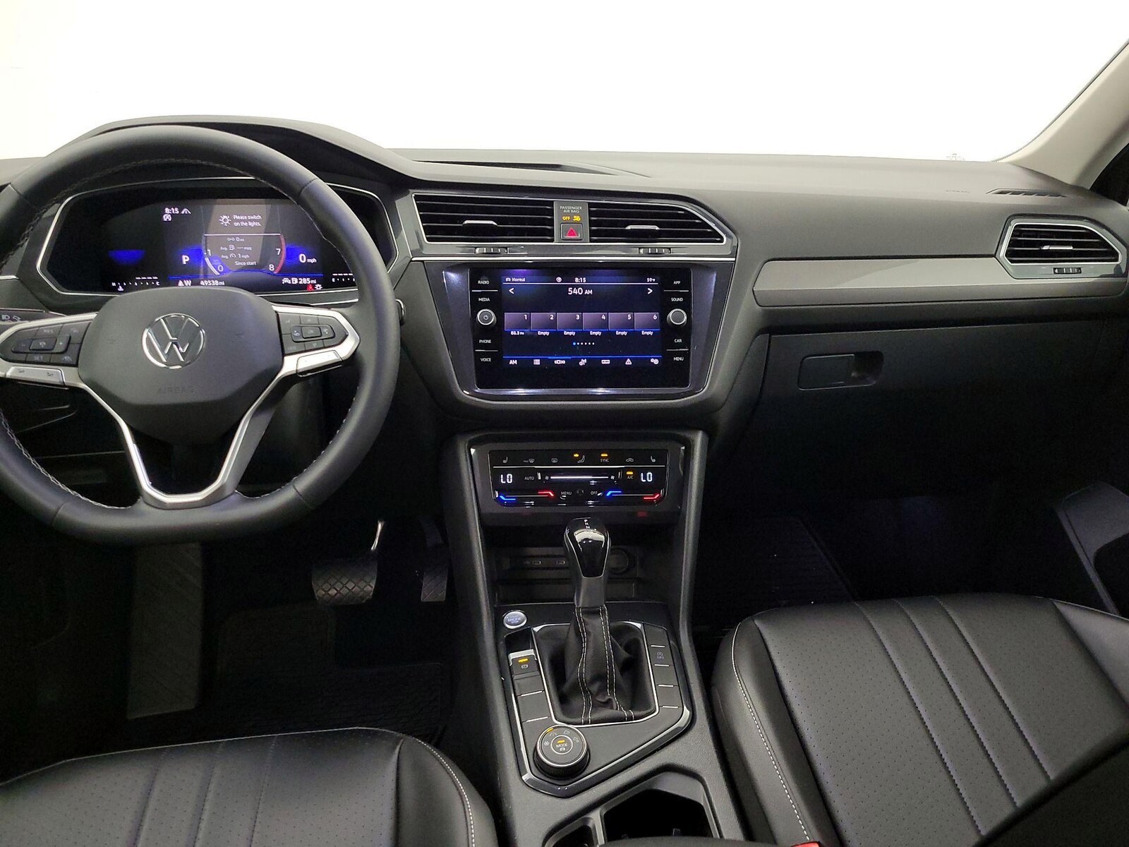 2022 Volkswagen Tiguan SE - Photo 10