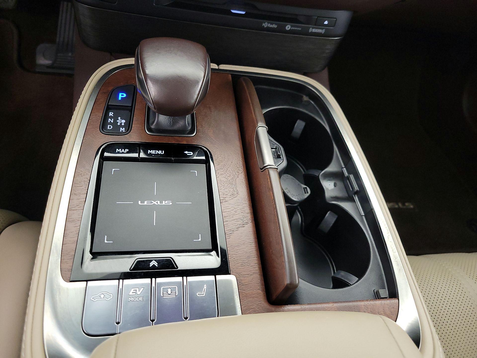 Thumbnail: 2018 Lexus LS - 18
