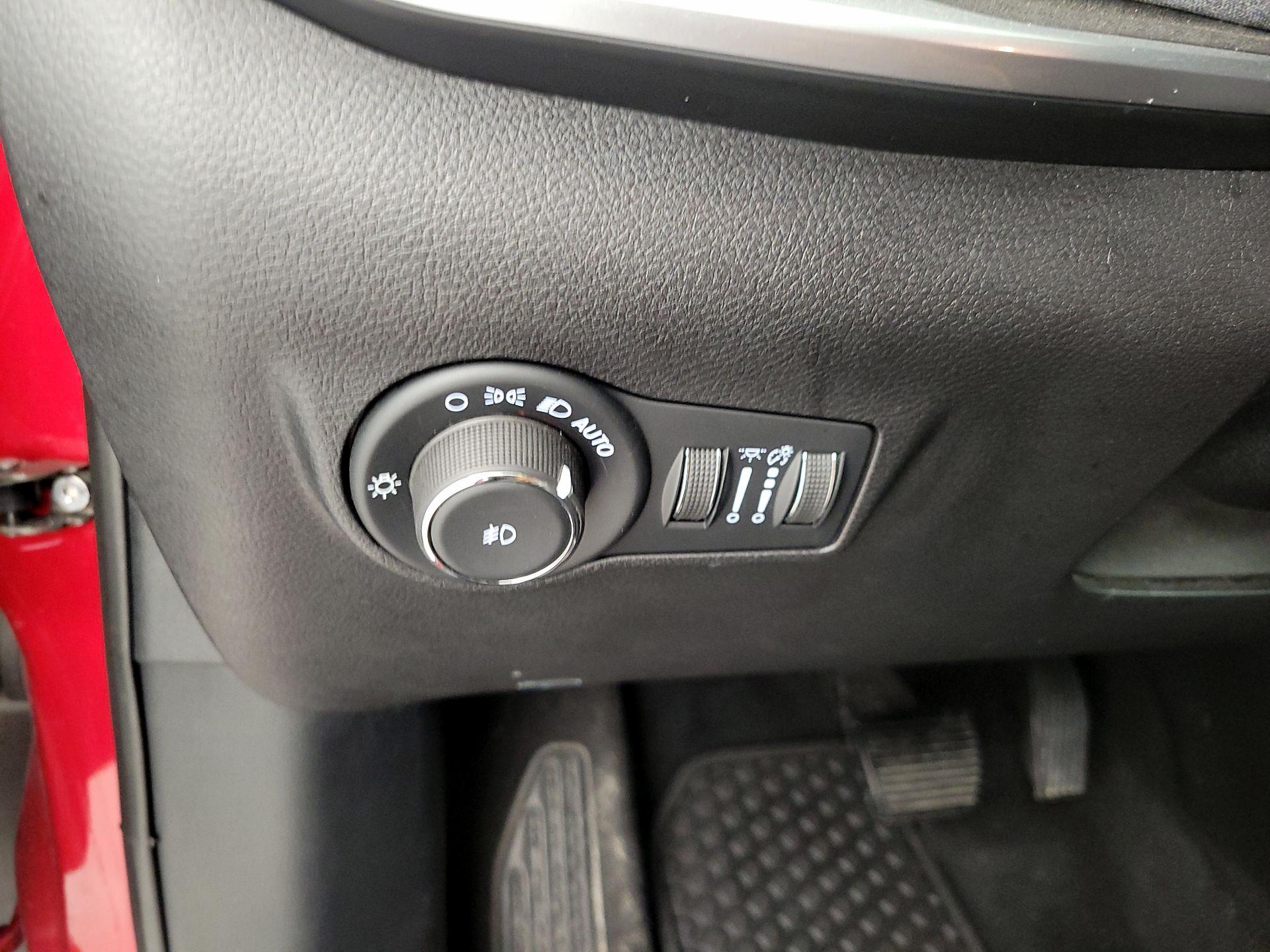 Thumbnail: 2025 Jeep Compass - 13