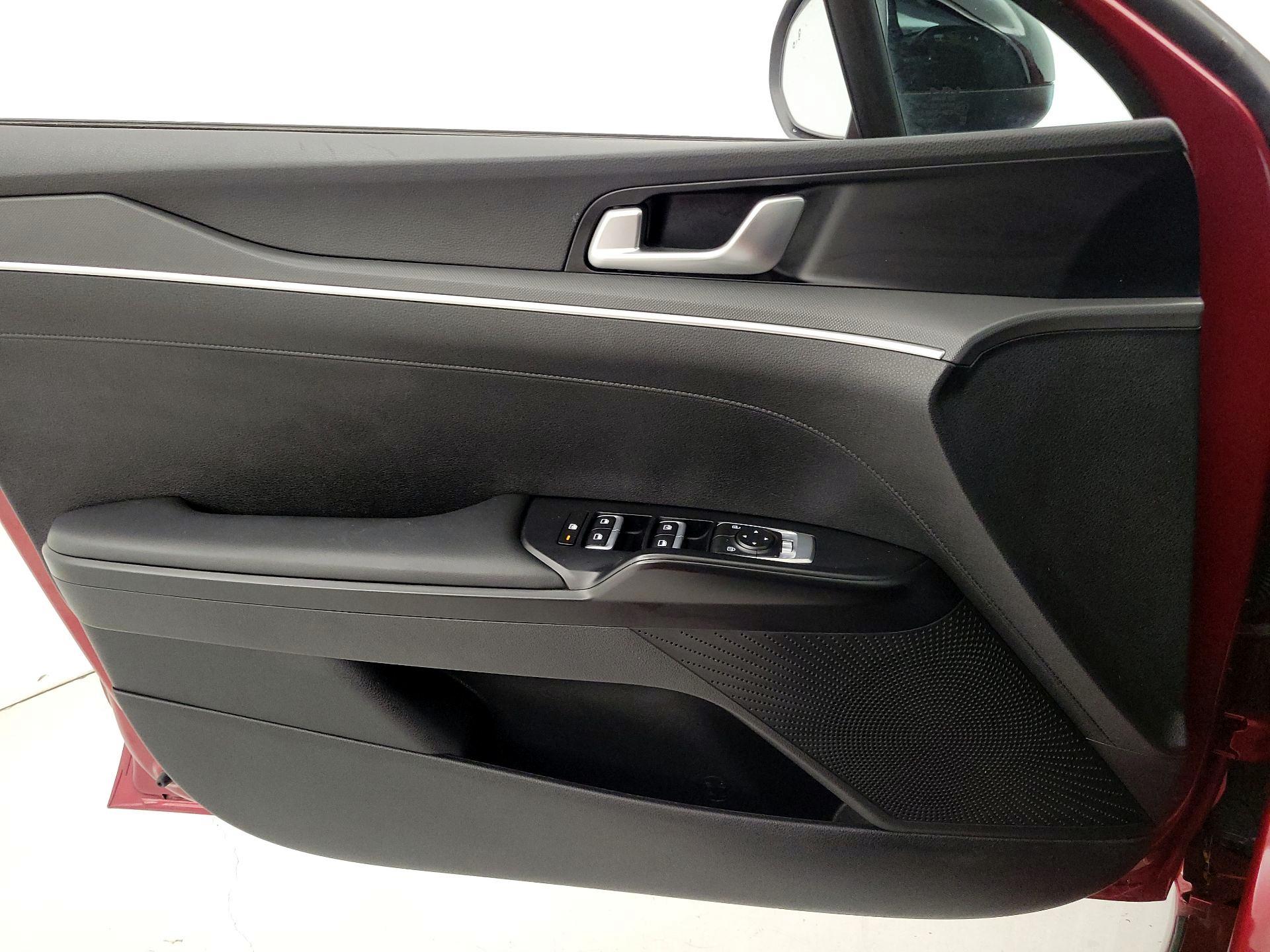 Thumbnail: 2023 Kia K5 - 12